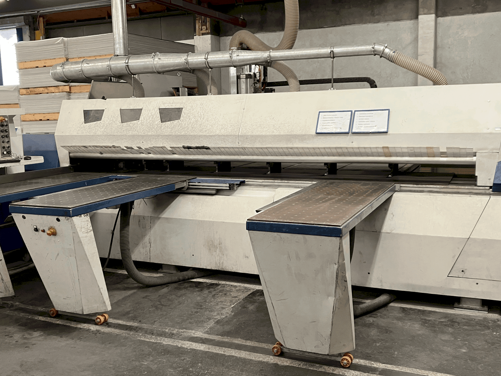 Widok z przodu maszyny PANHANS 2006