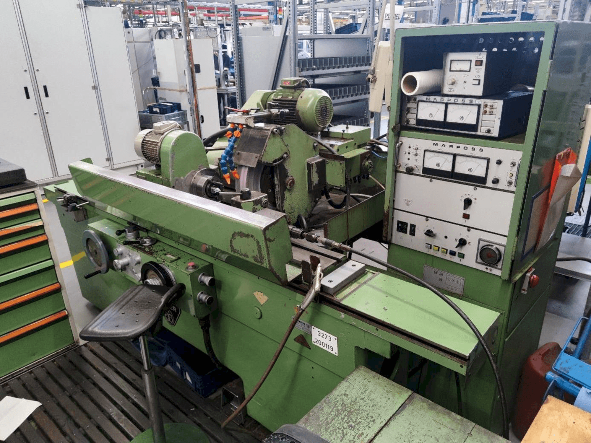 Widok z przodu maszyny STUDER RHU 1000/125-DR