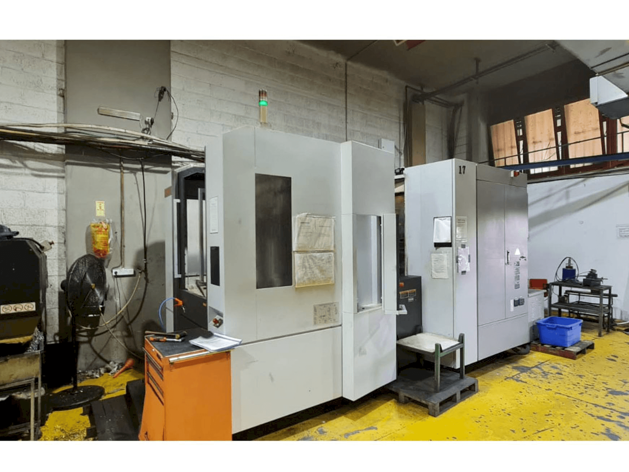 Widok z przodu maszyny MORI SEIKI NH-5000 / 40DCG
