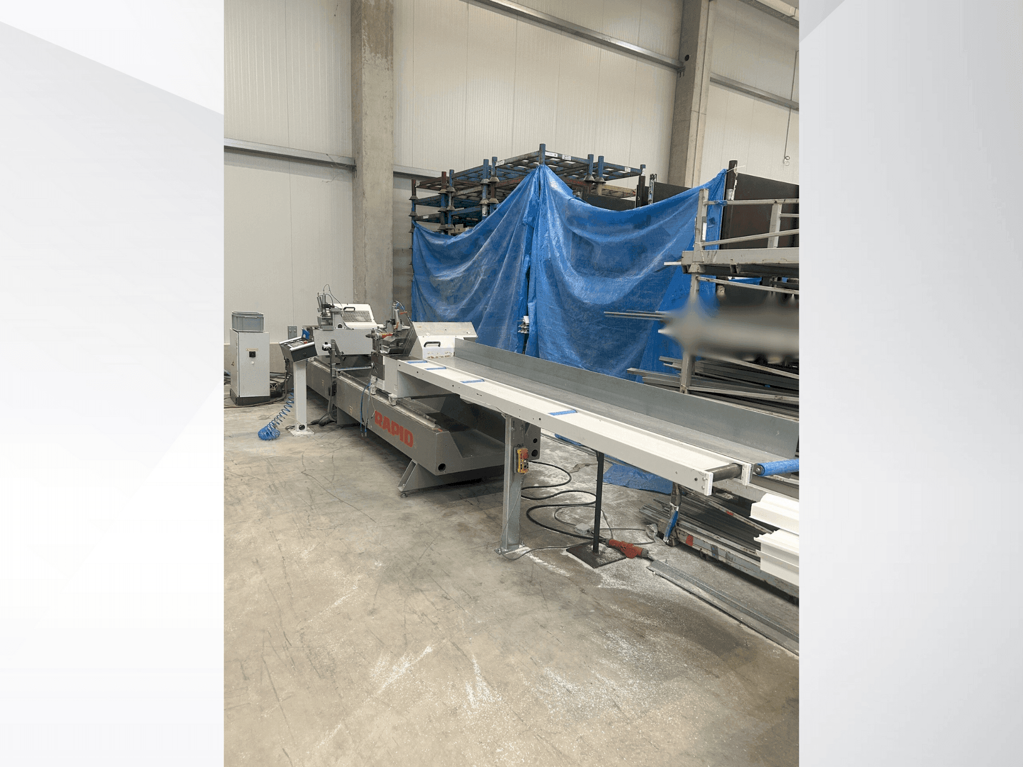 Widok z przodu maszyny RAPID DGL 200-E