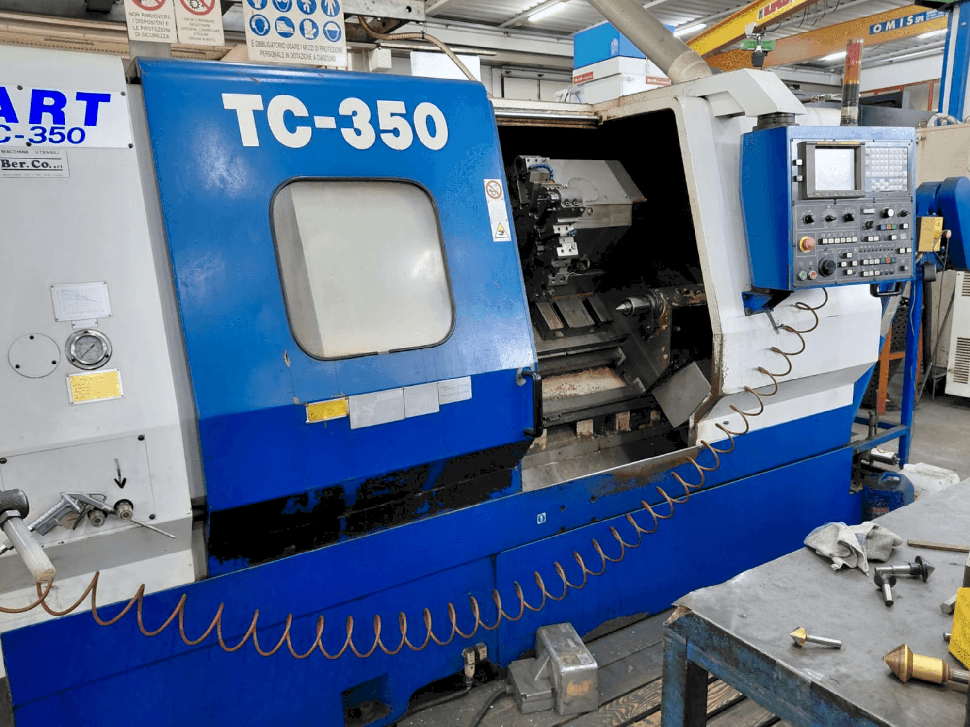 Widok z przodu maszyny DART TC350