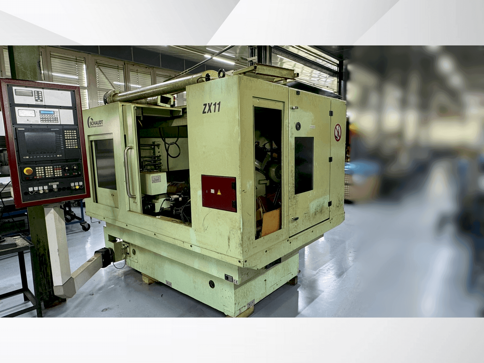 Widok z przodu maszyny Schaudt ZX 11