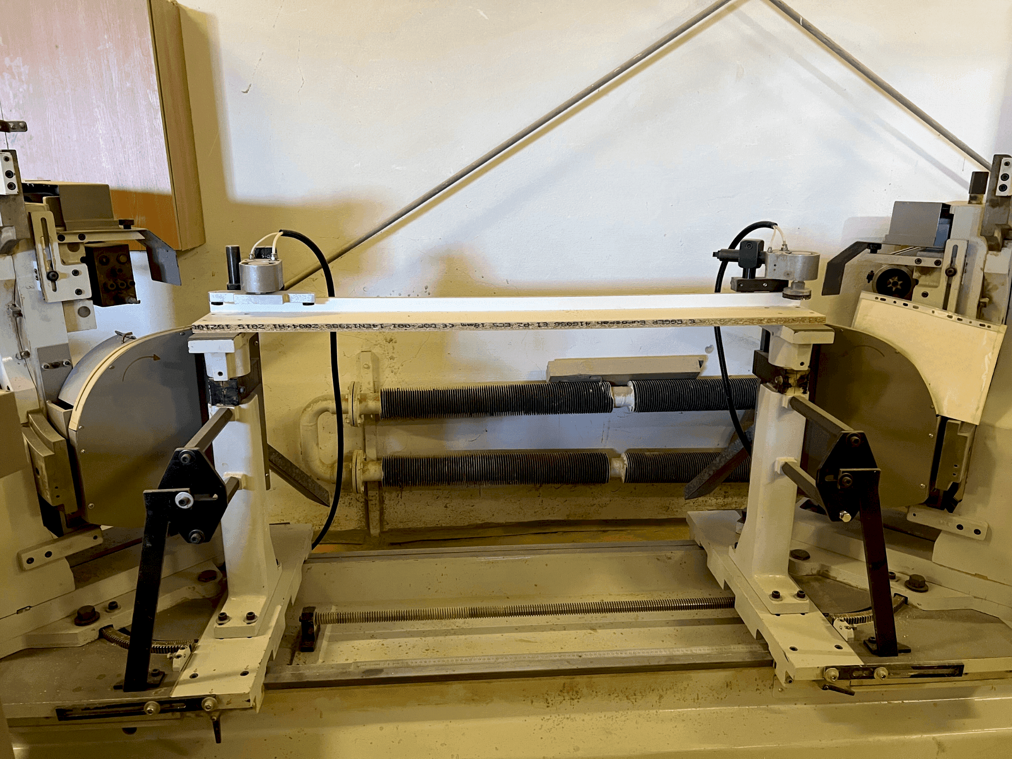 Widok z przodu maszyny PADE NS21