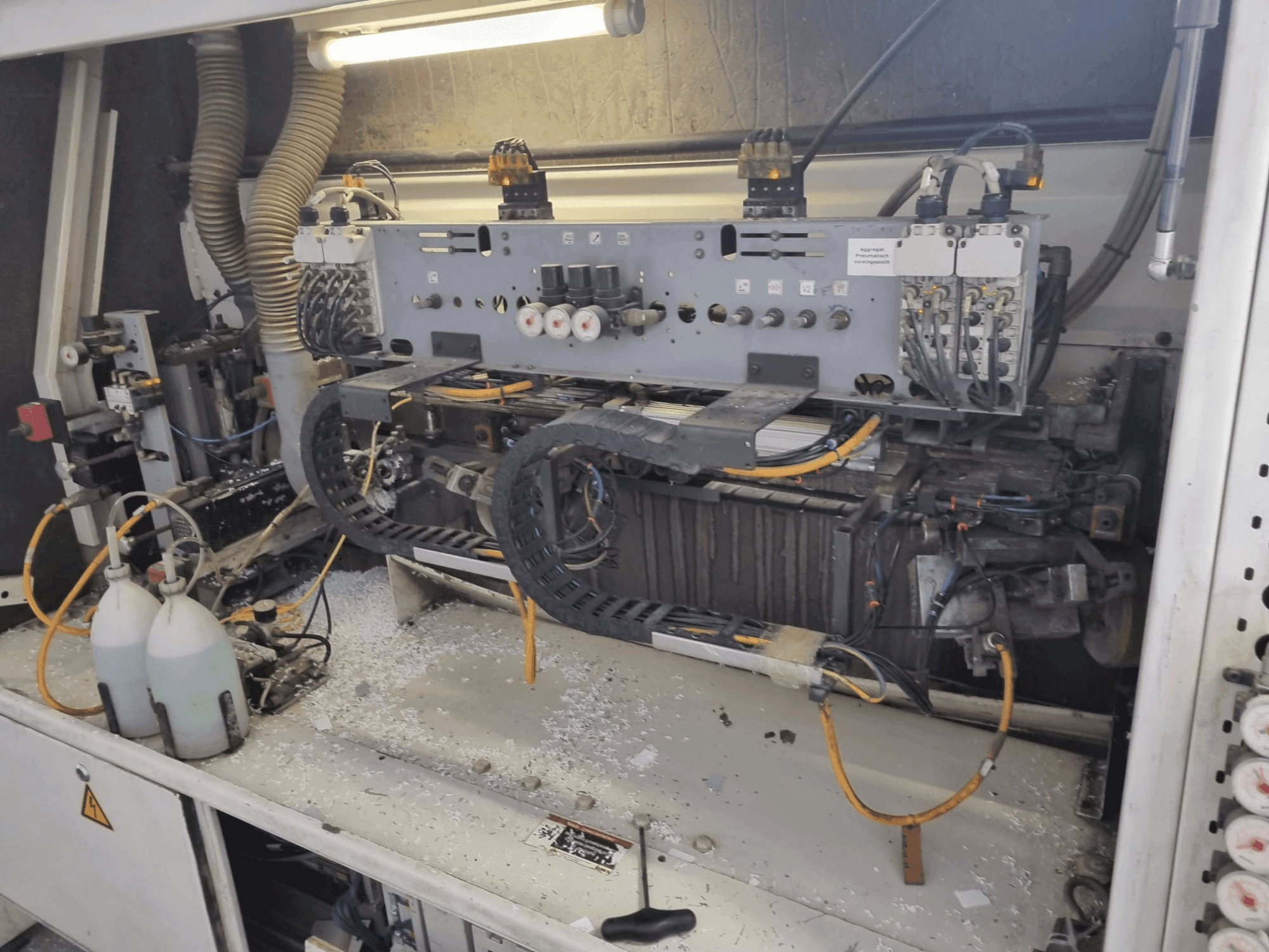 Widok z przodu maszyny IMA Novimat Contour I/G80/790/L20