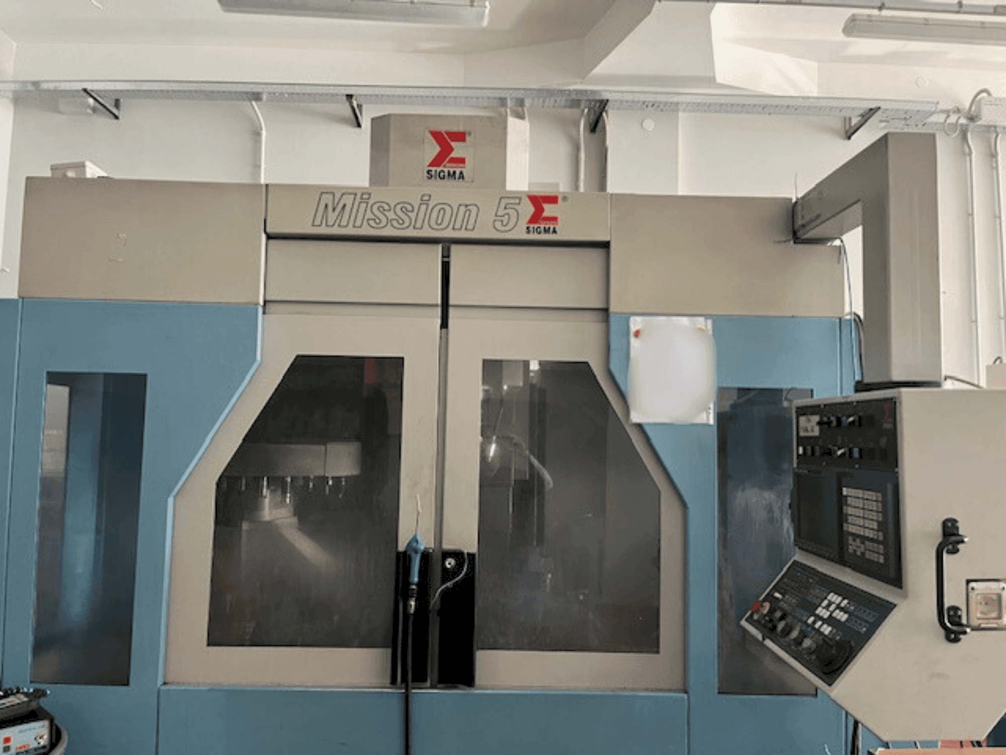 Widok z przodu maszyny Sigma Mission 5