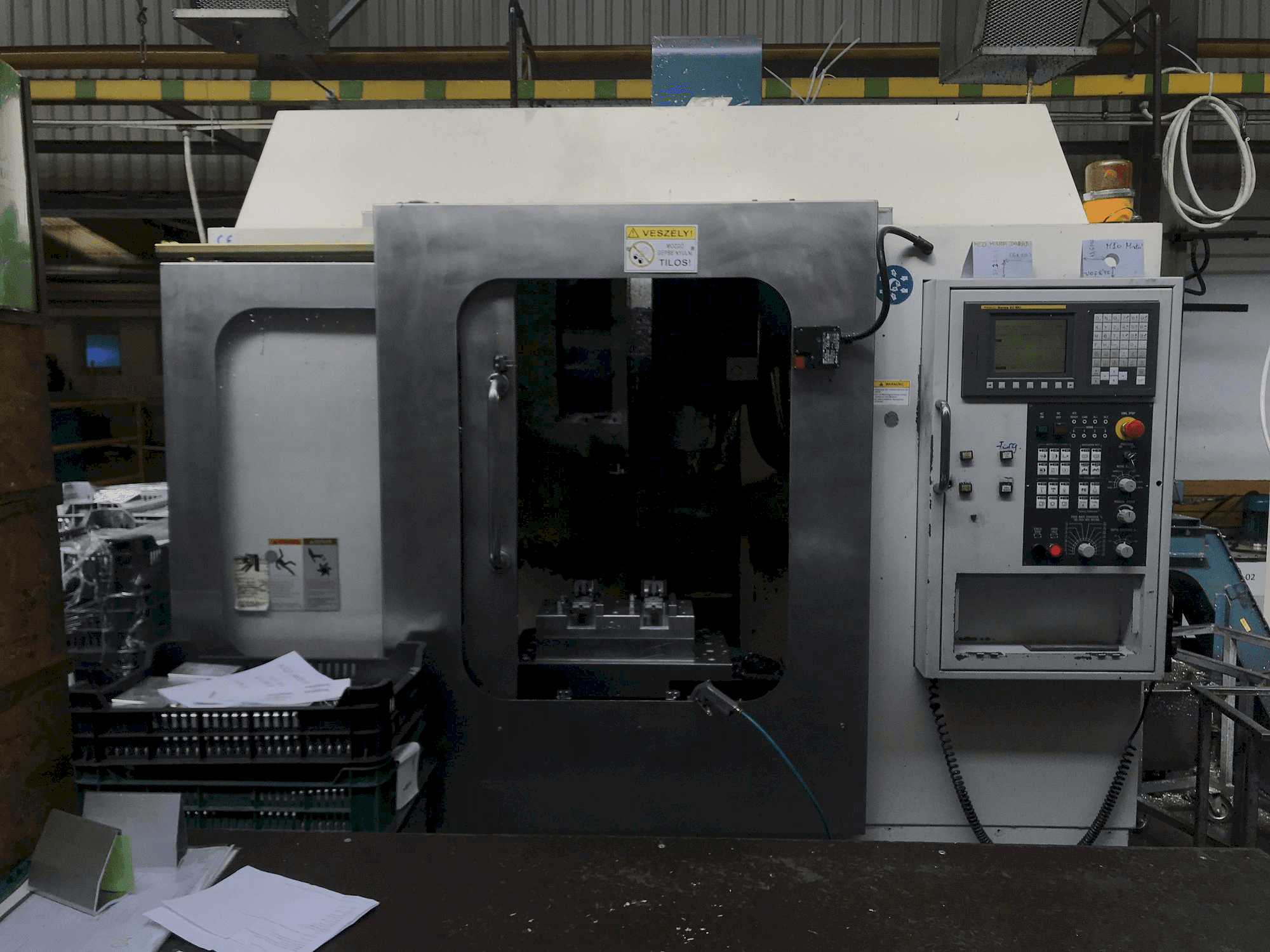 Widok z przodu maszyny Feeler FV-580AAPC