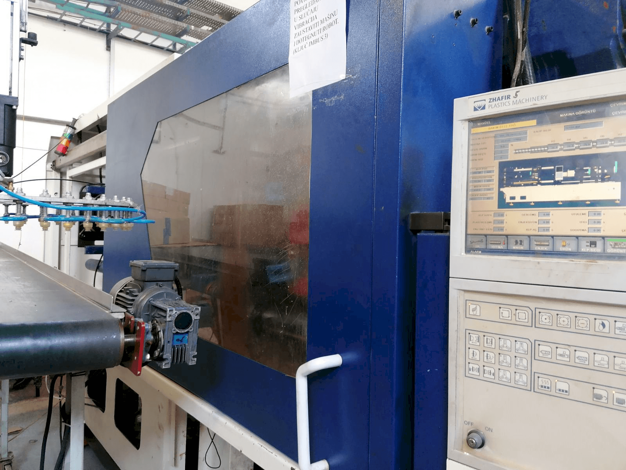 Widok z przodu maszyny HAITIAN Zhafir 410