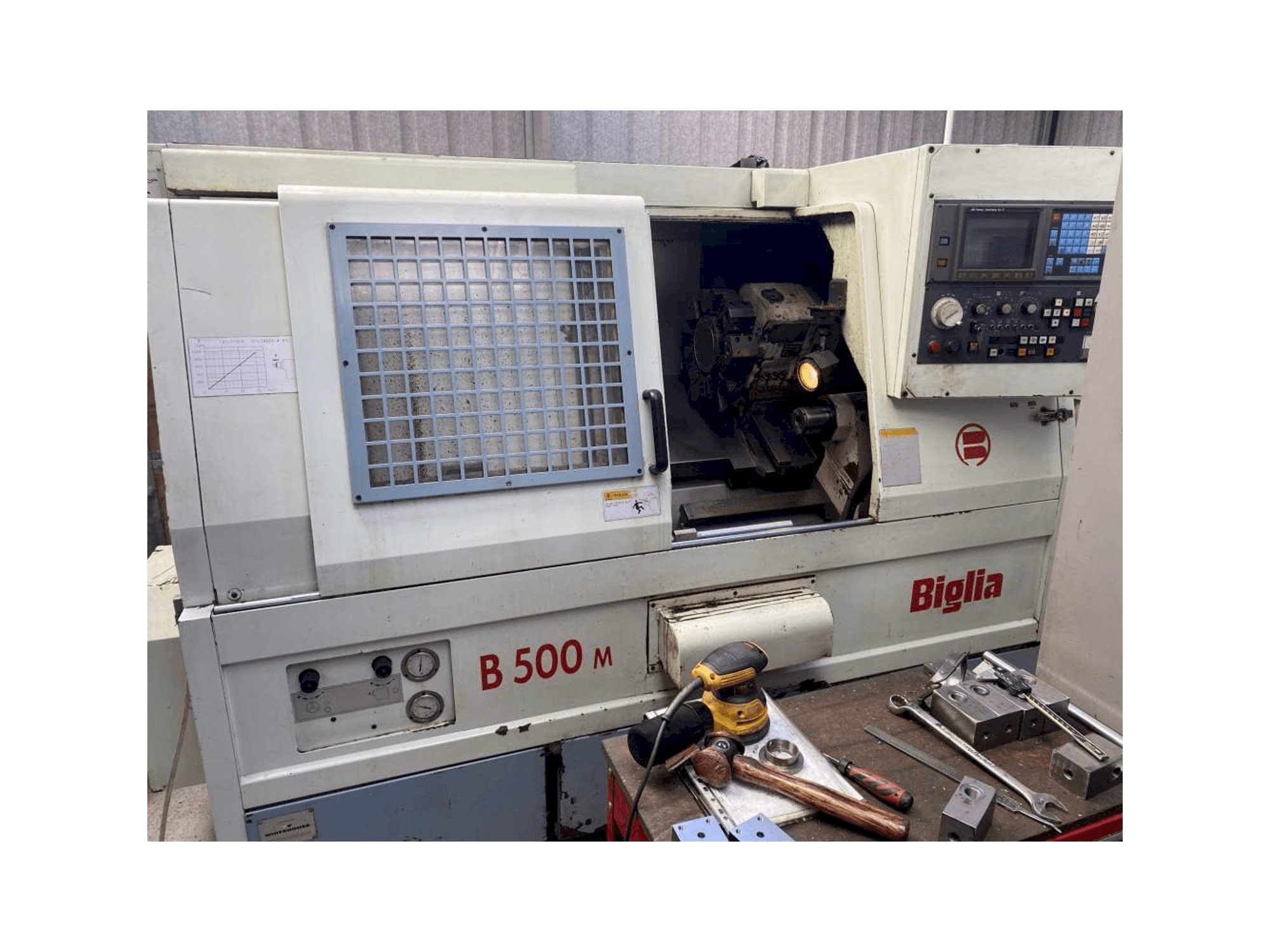Widok z przodu maszyny Biglia B 500 M