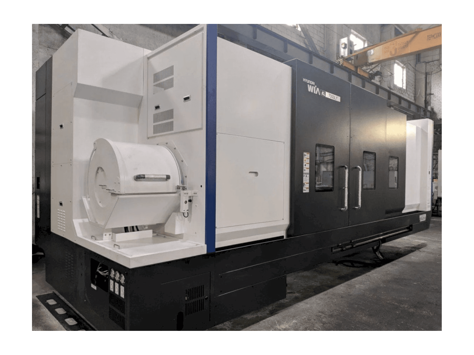 Widok z przodu maszyny Hyundai Wia KL 7000 LY