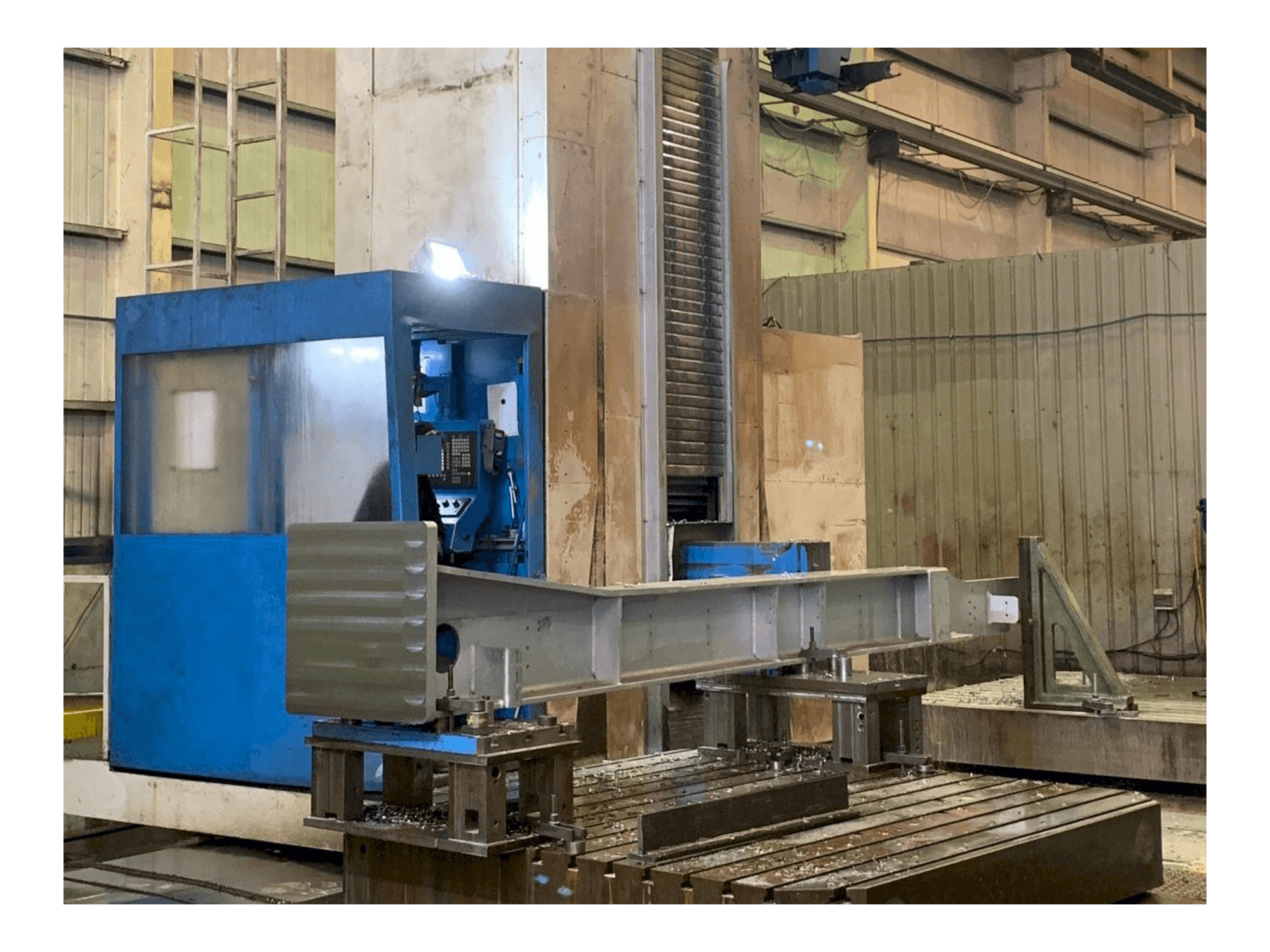 Widok z przodu maszyny CME BM-9000