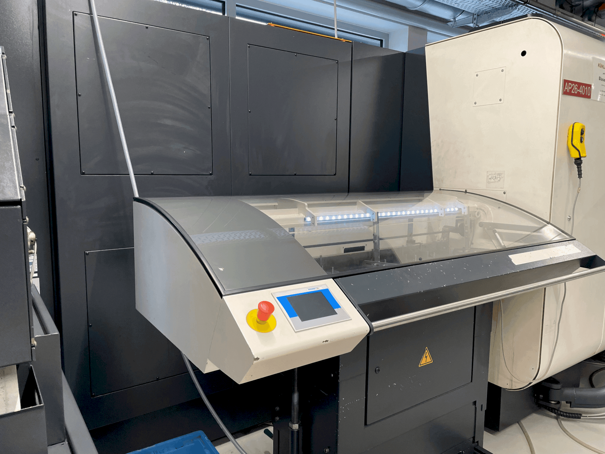 Widok z przodu maszyny DMG Sprint 65 3 T