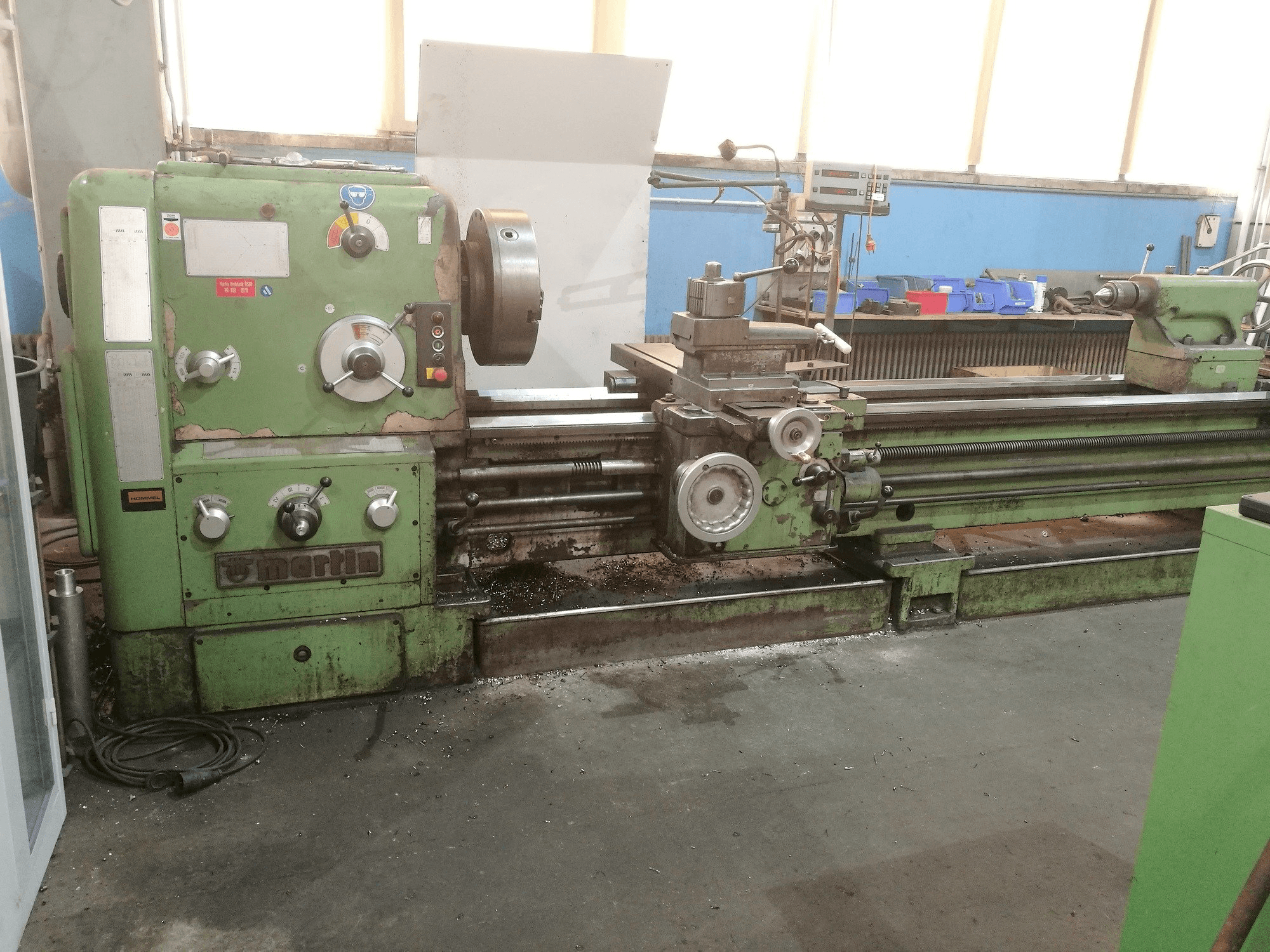 Widok z przodu maszyny Martin DS 80