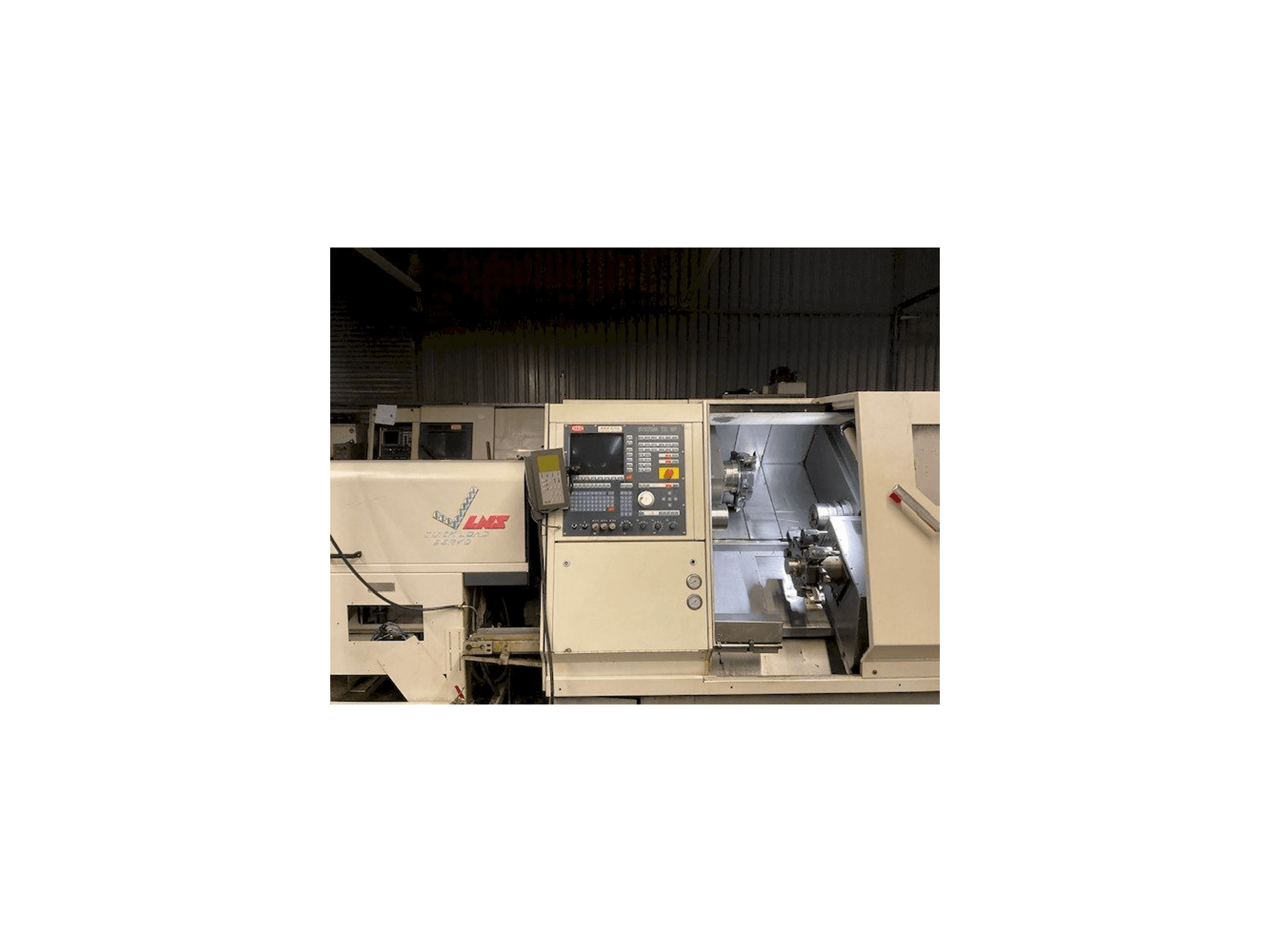 Widok z przodu maszyny TRAUB TNC 42/65 DGY