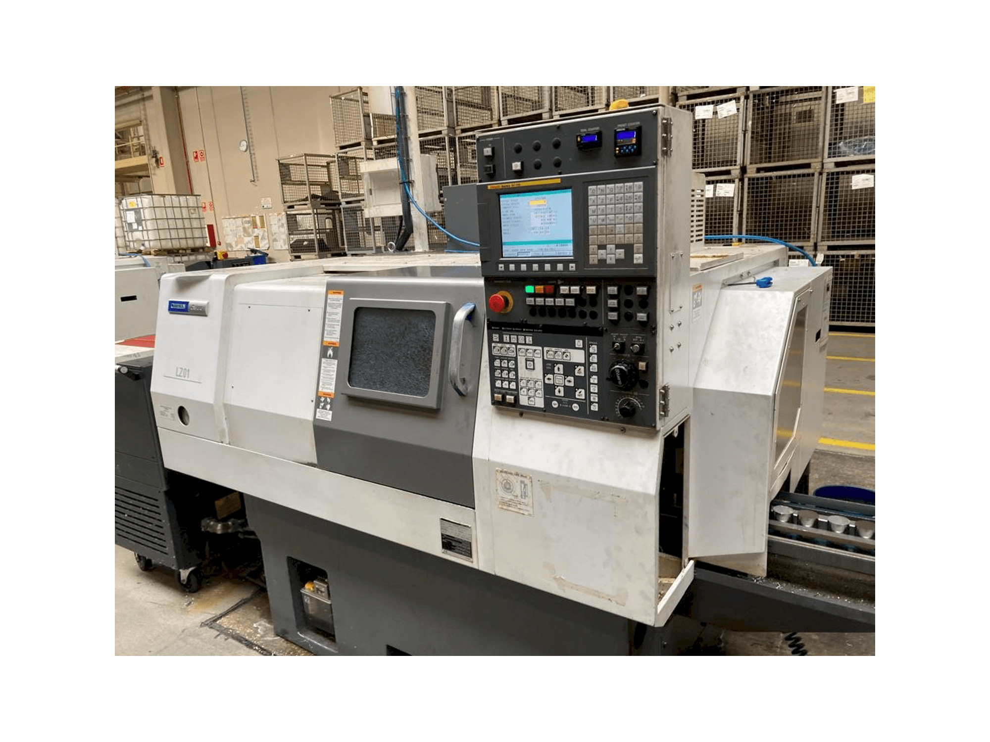 Widok z przodu maszyny Miyano LZ-01RY2