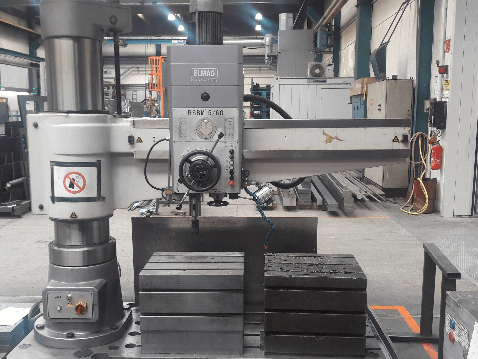 Widok z przodu maszyny ELMAG RSBM 5/60