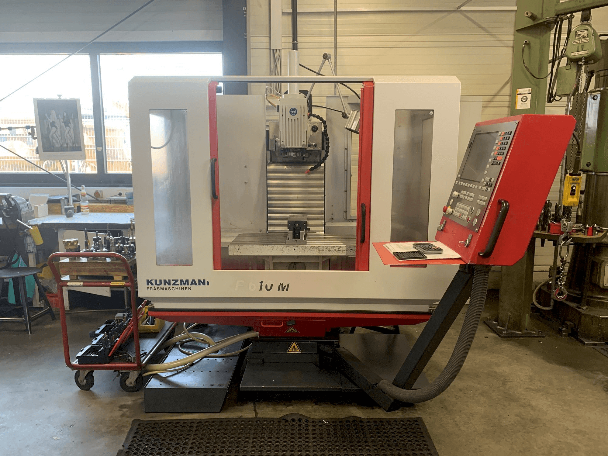 Widok z przodu maszyny KUNZMANN WF 610 M