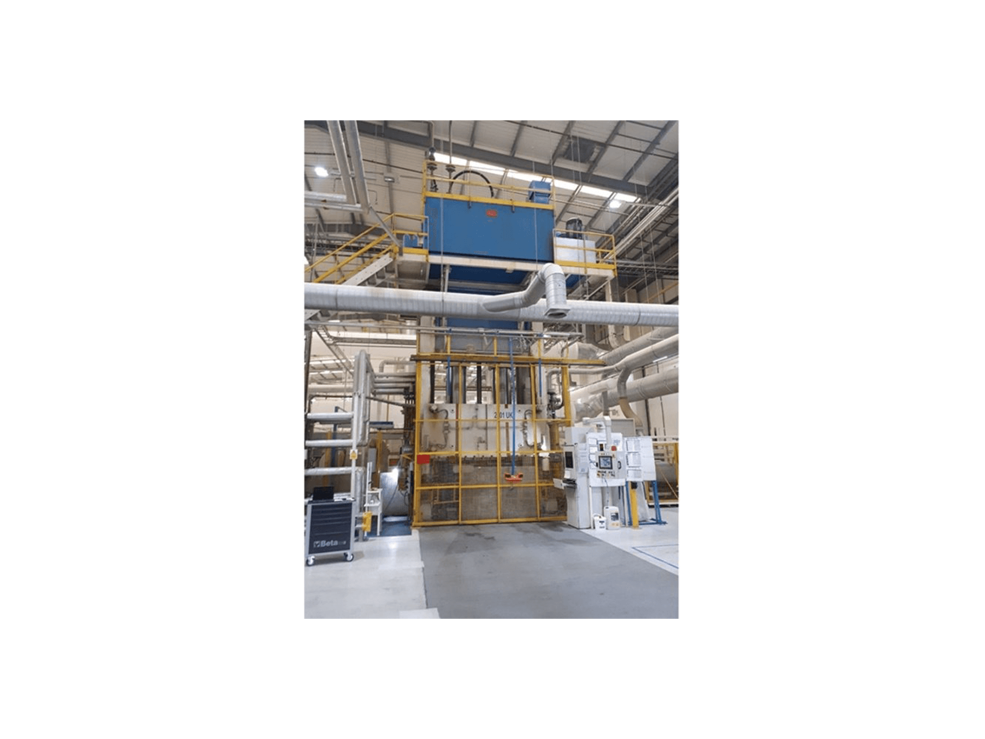 Widok z przodu maszyny Pinette 2000 Ton