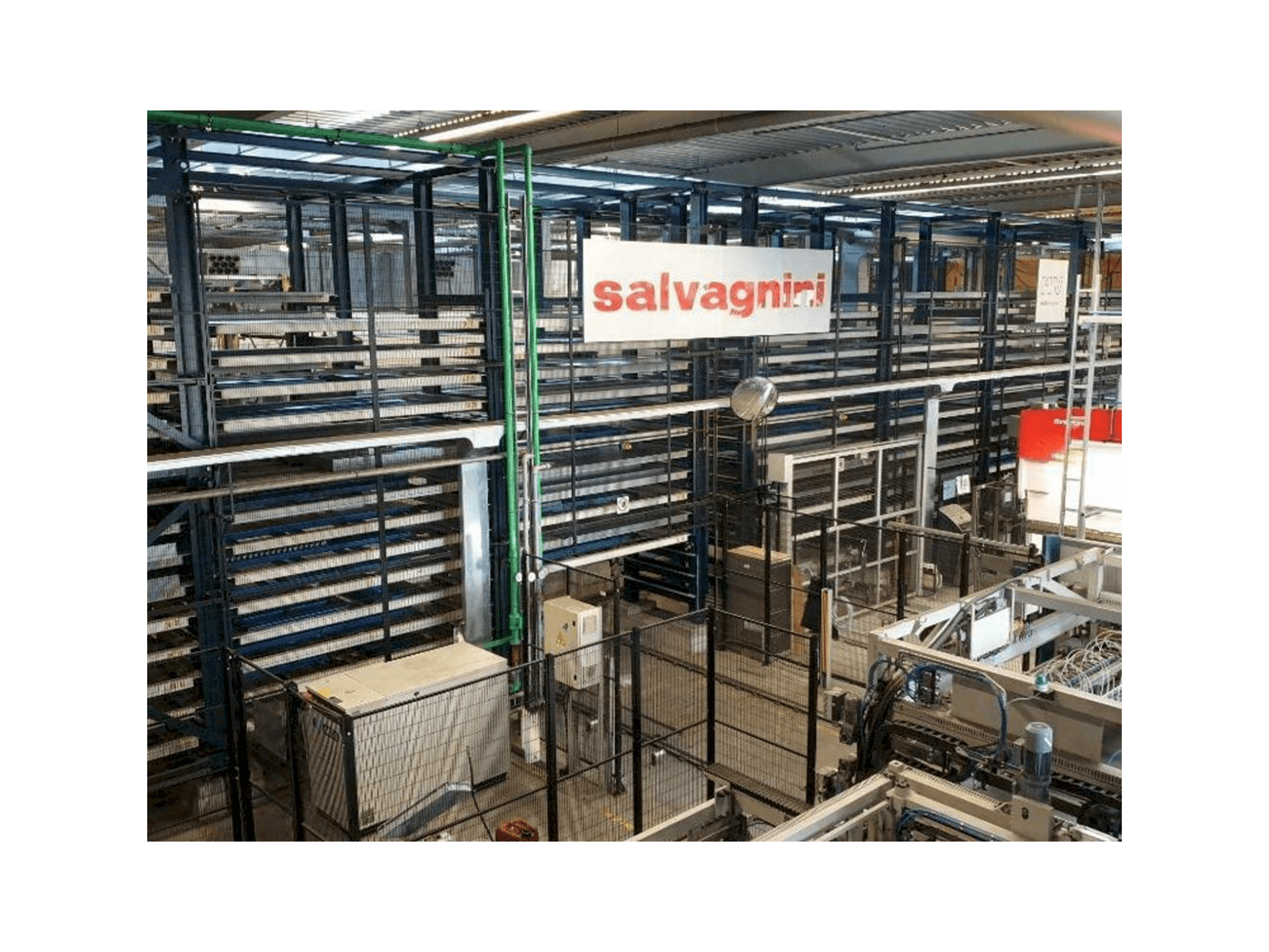 Widok z przodu maszyny Salvagnini S4 and P4 and MV installation