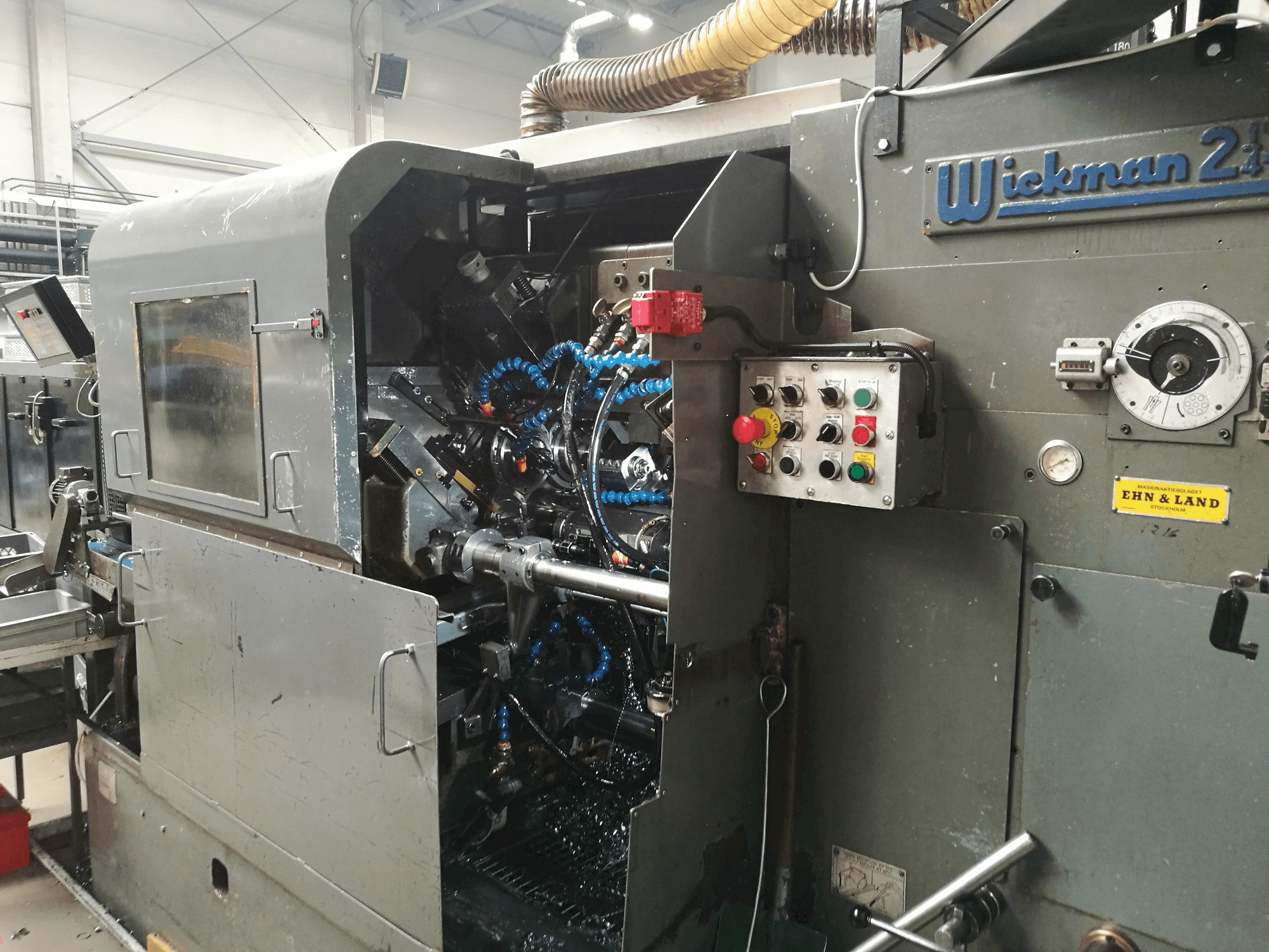 Widok z przodu maszyny Wickman 2 1/4"-6