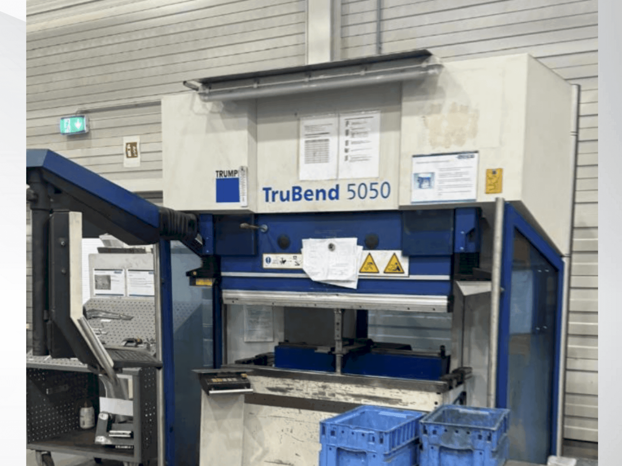 Widok z przodu maszyny TRUMPF TruBend V5050