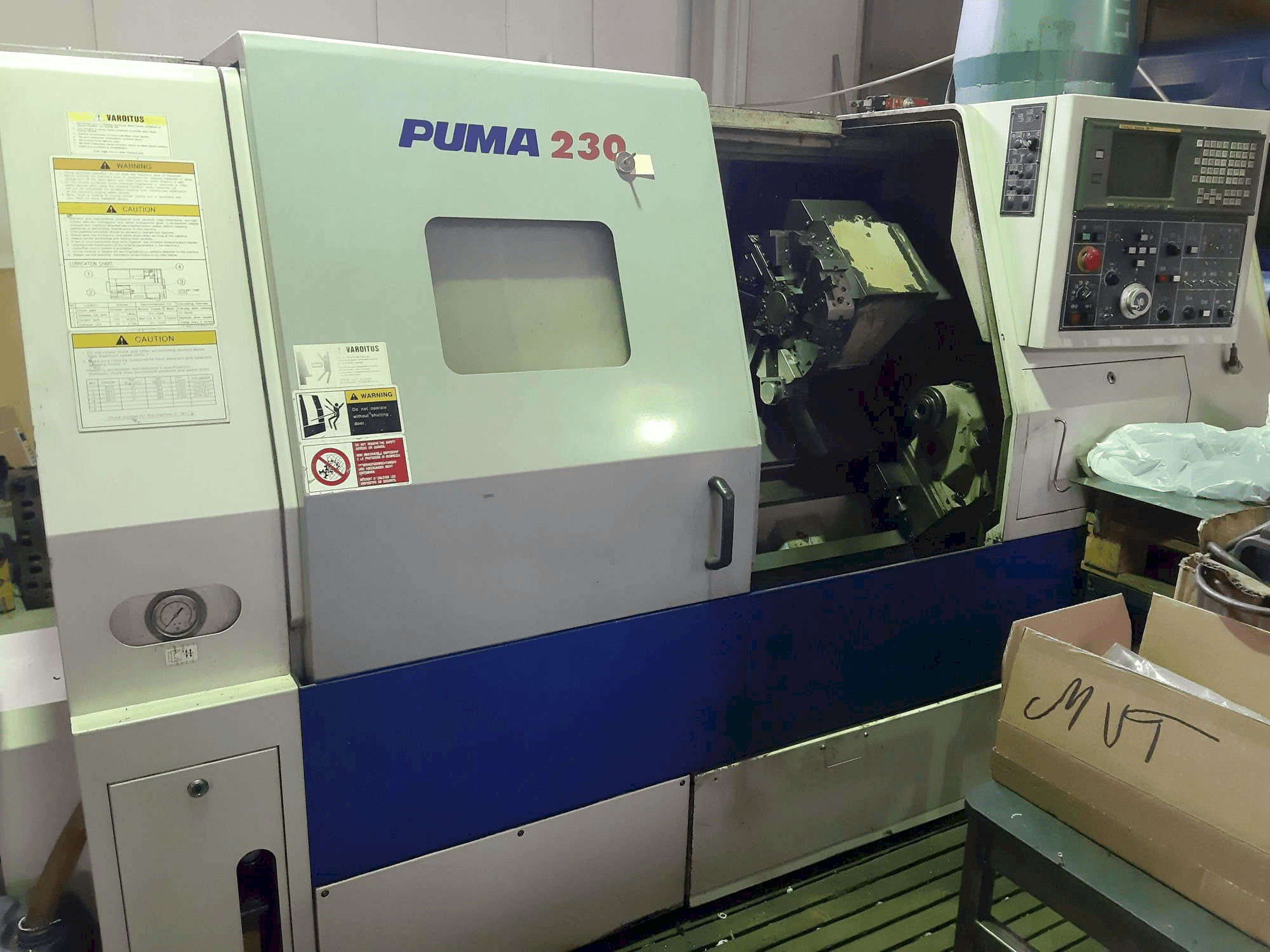 Widok z przodu maszyny DAEWOO PUMA 230