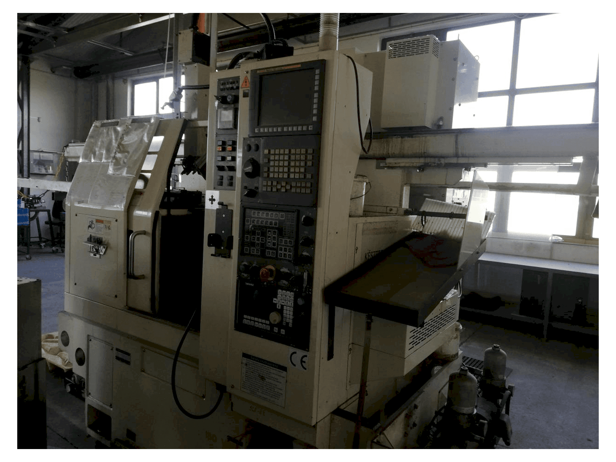 Widok z przodu maszyny Takamatsu XW-50