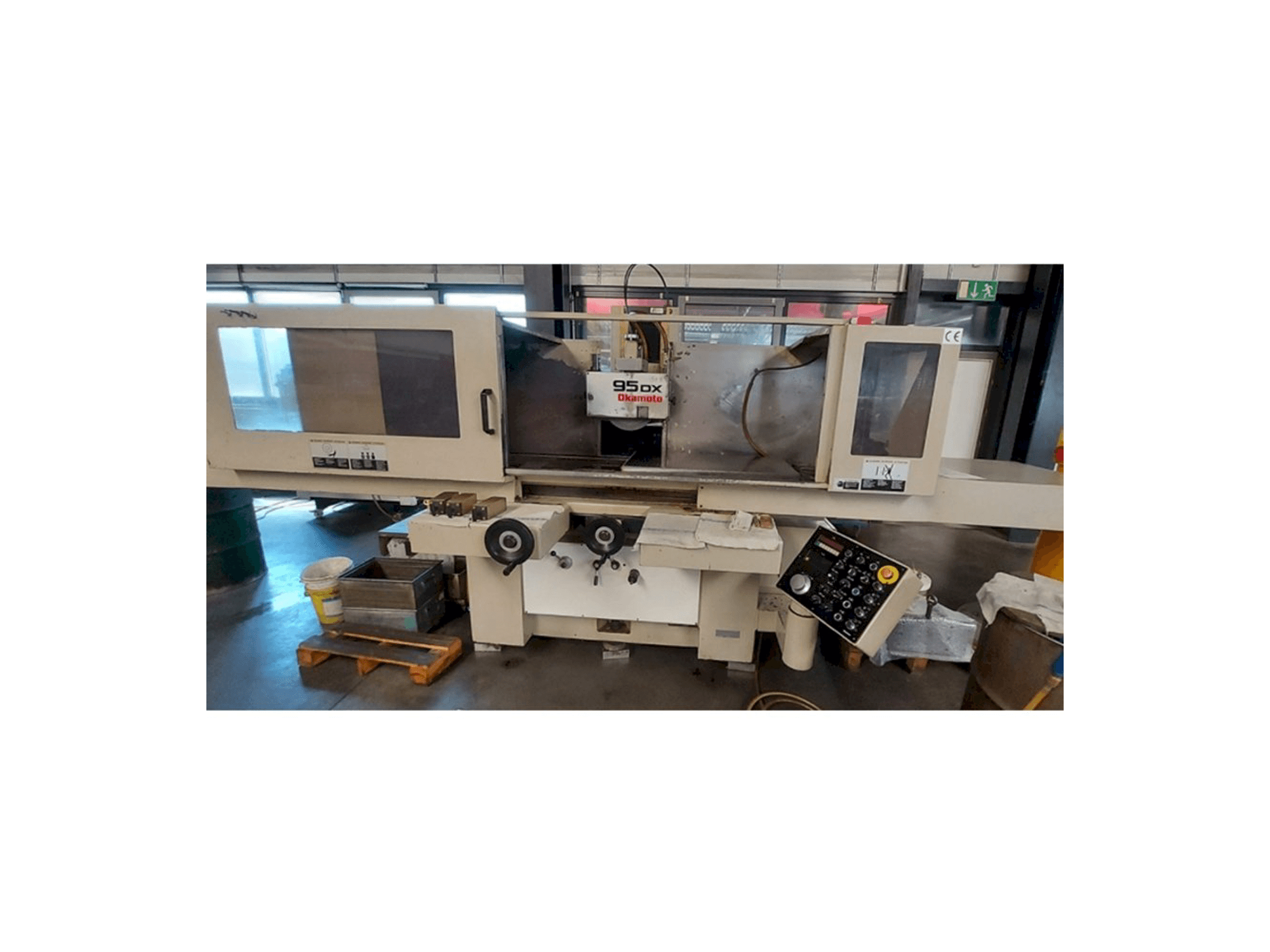 Widok z przodu maszyny OKAMOTO 95DX