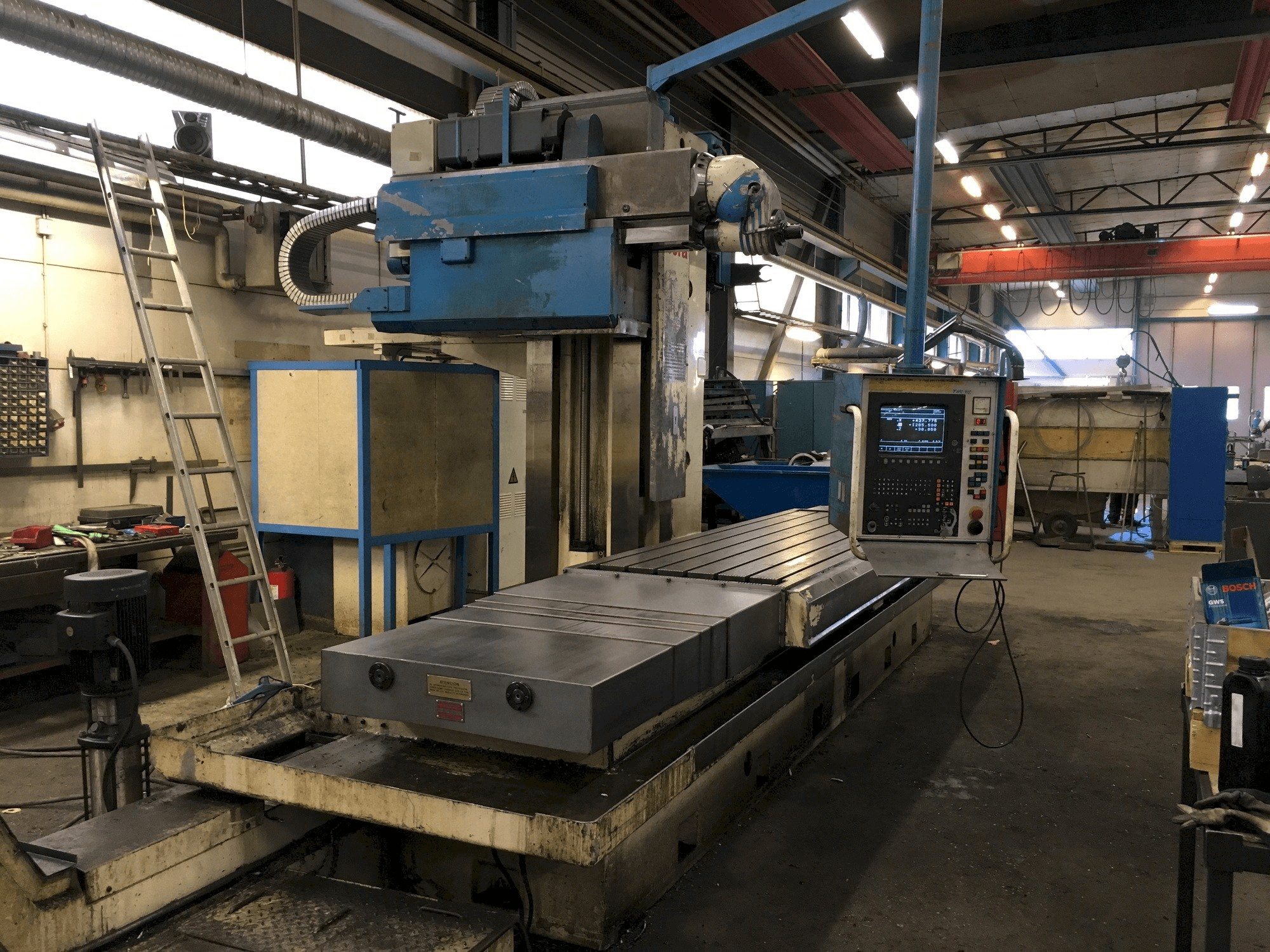 Widok z przodu maszyny Soraluce TR 35