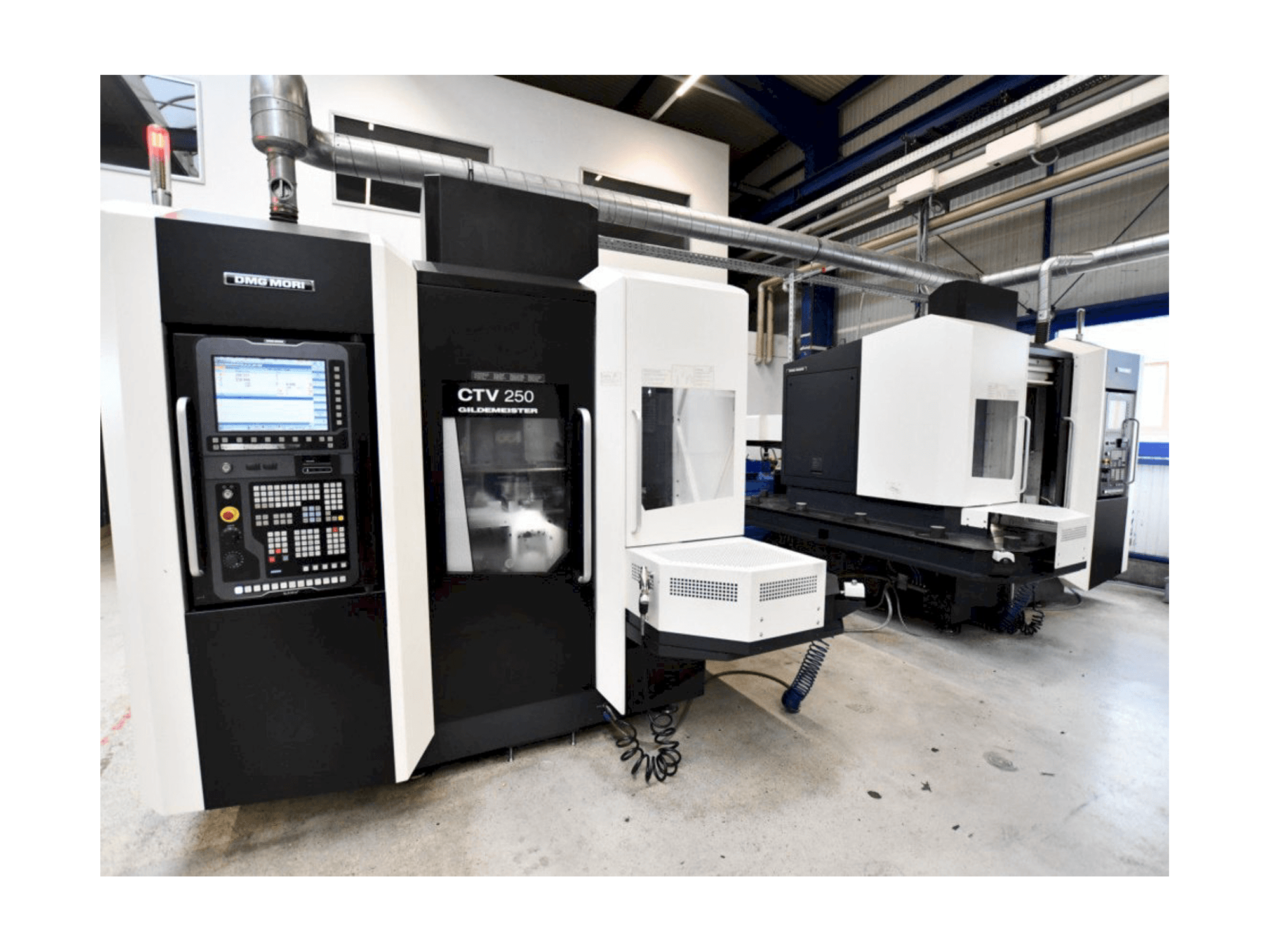 Widok z przodu maszyny DMG MORI Gildemeister CTV 250 2nd