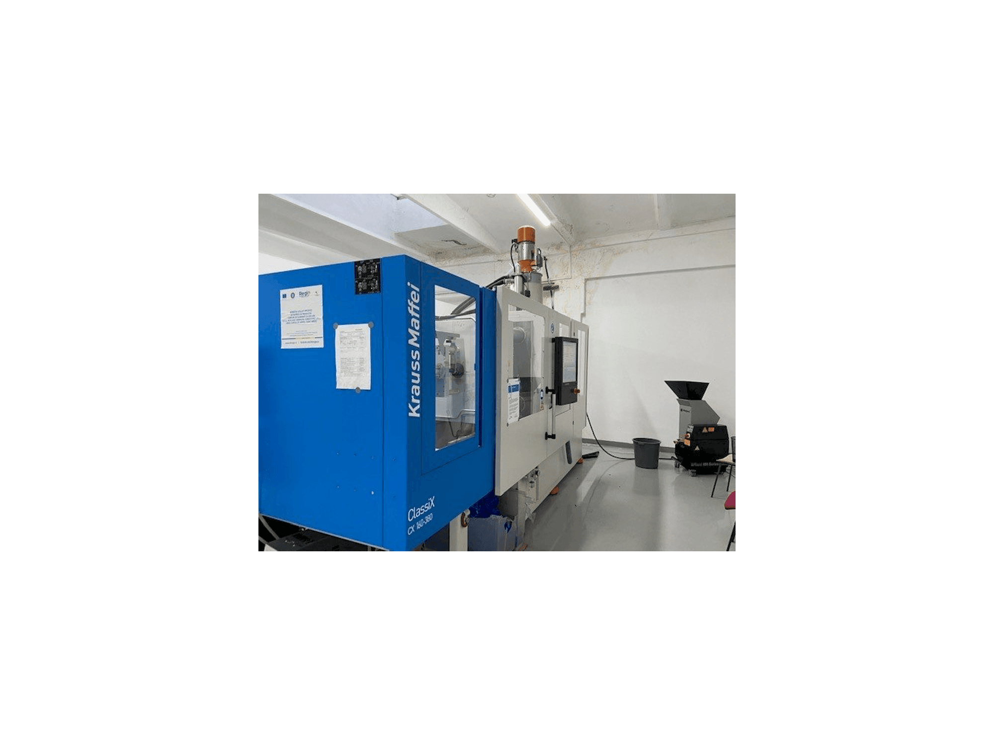 Widok lewej strony maszyny Krauss Maffei ClassiX CX 160-380