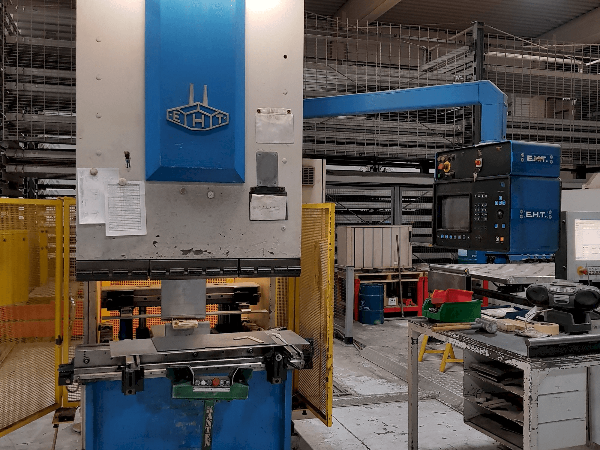 Widok z przodu maszyny EHT EHP 5.5-12