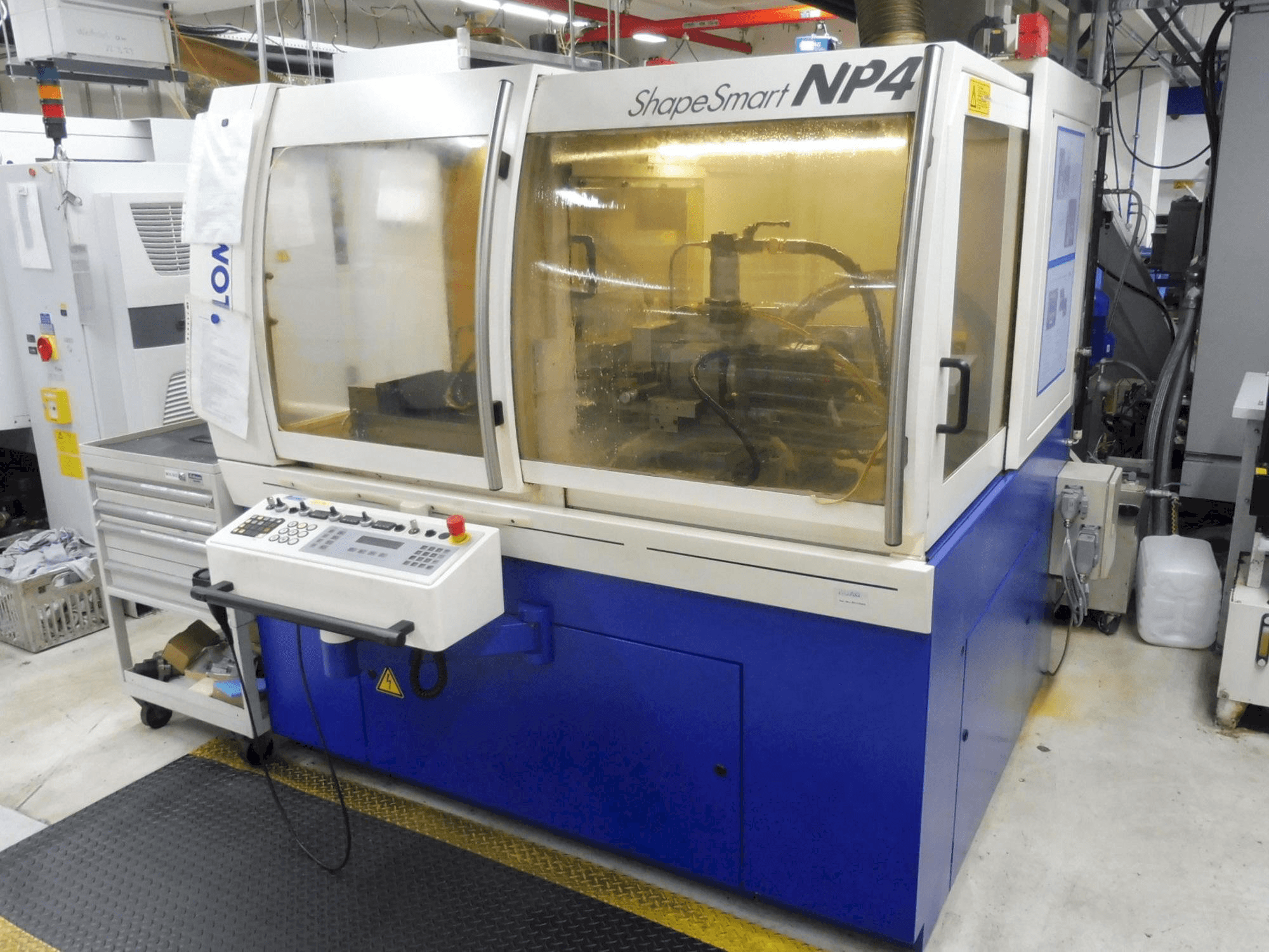 Widok z przodu maszyny ROLLOMATIC ShapeSmart NP4