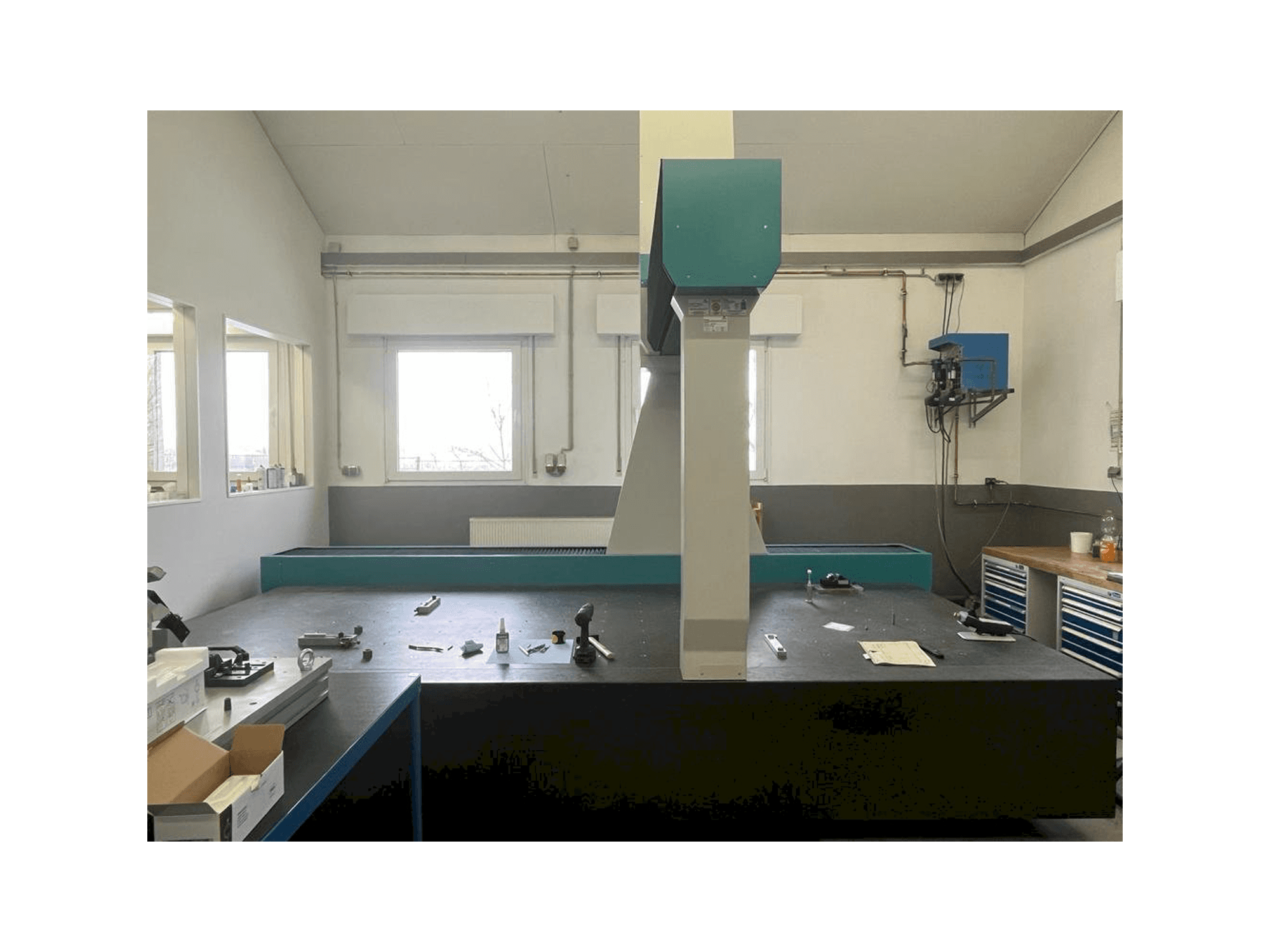 Widok z przodu maszyny Wenzel LH 1512