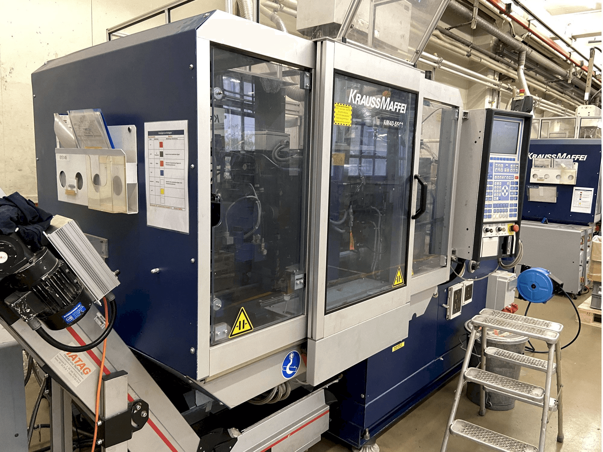 Widok z przodu maszyny Krauss Maffei 40-55 C2