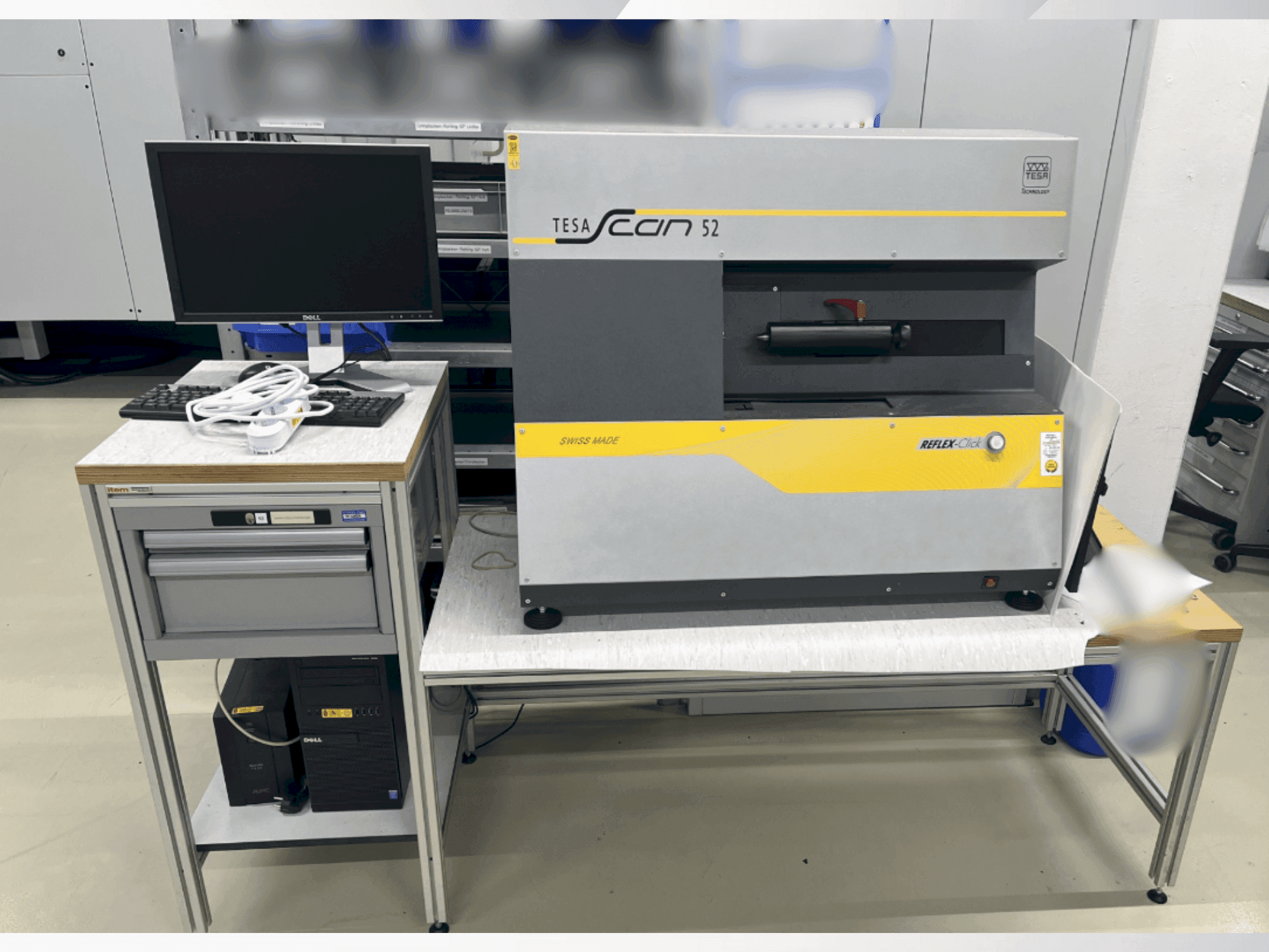 Widok z przodu maszyny TESA Scan 52