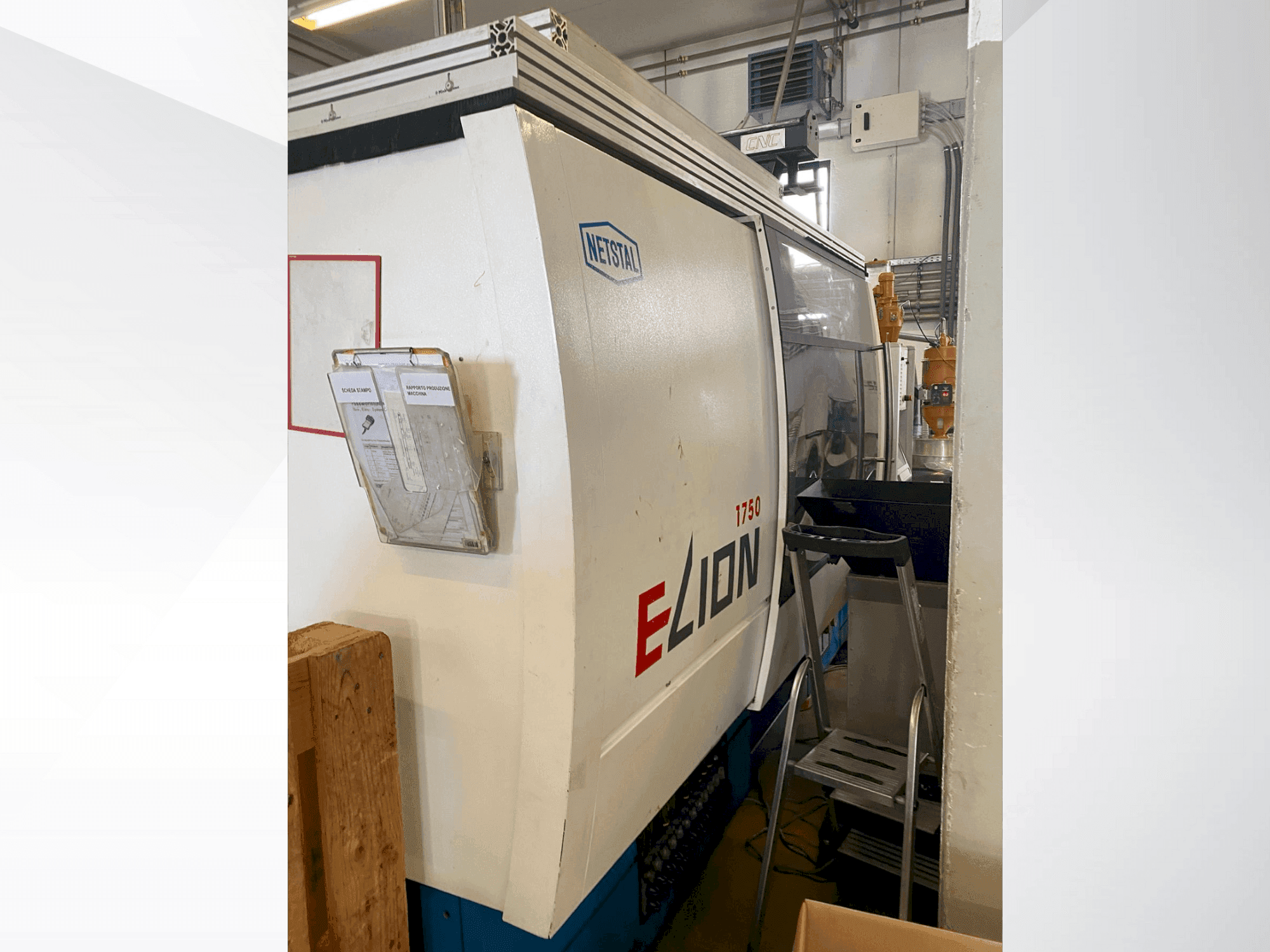 Widok z przodu maszyny Netstal ELION 1750-840PS