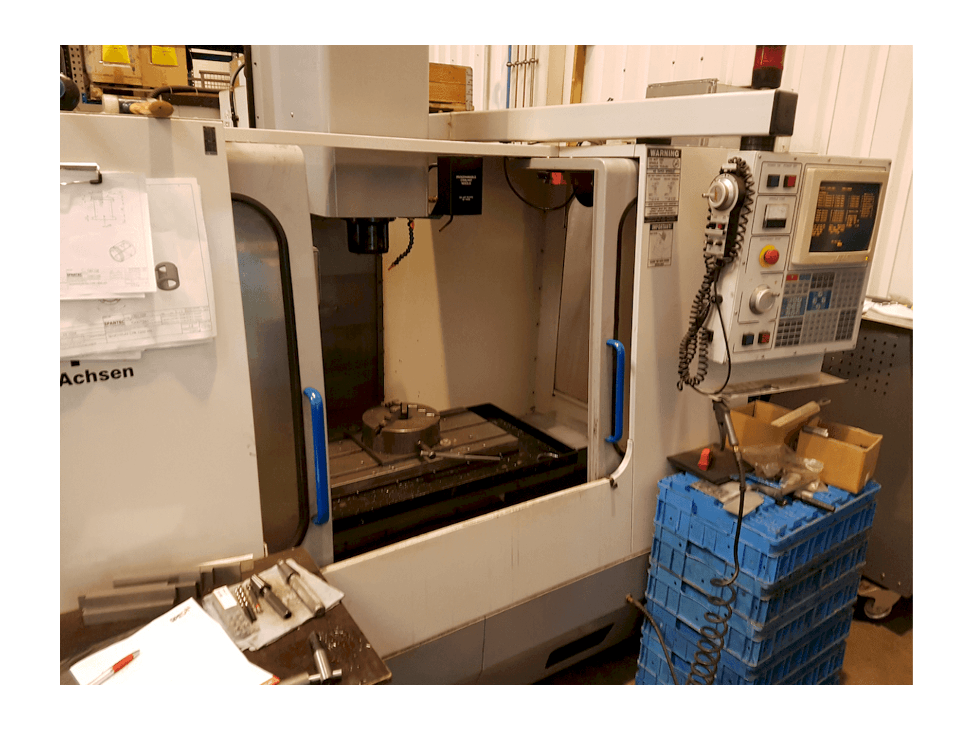 Widok z przodu maszyny HAAS VF1