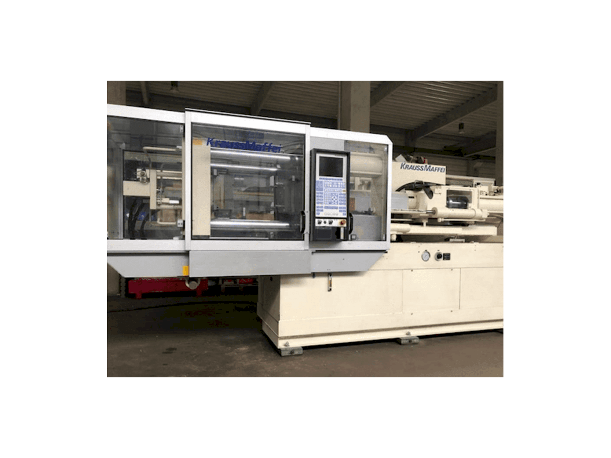 Widok z przodu maszyny Krauss Maffei 150-700 C2