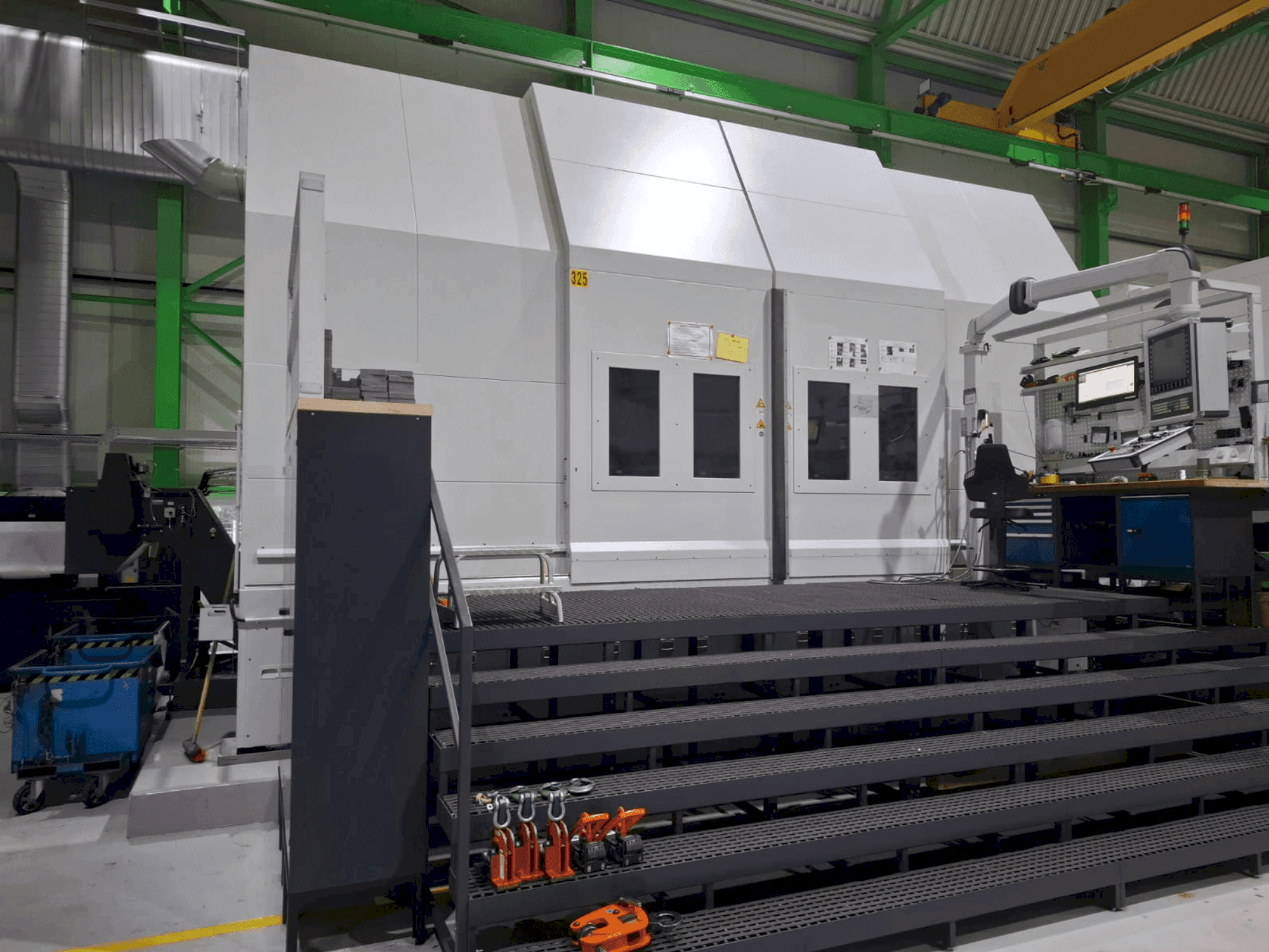 Widok z przodu maszyny Pittler PV2500