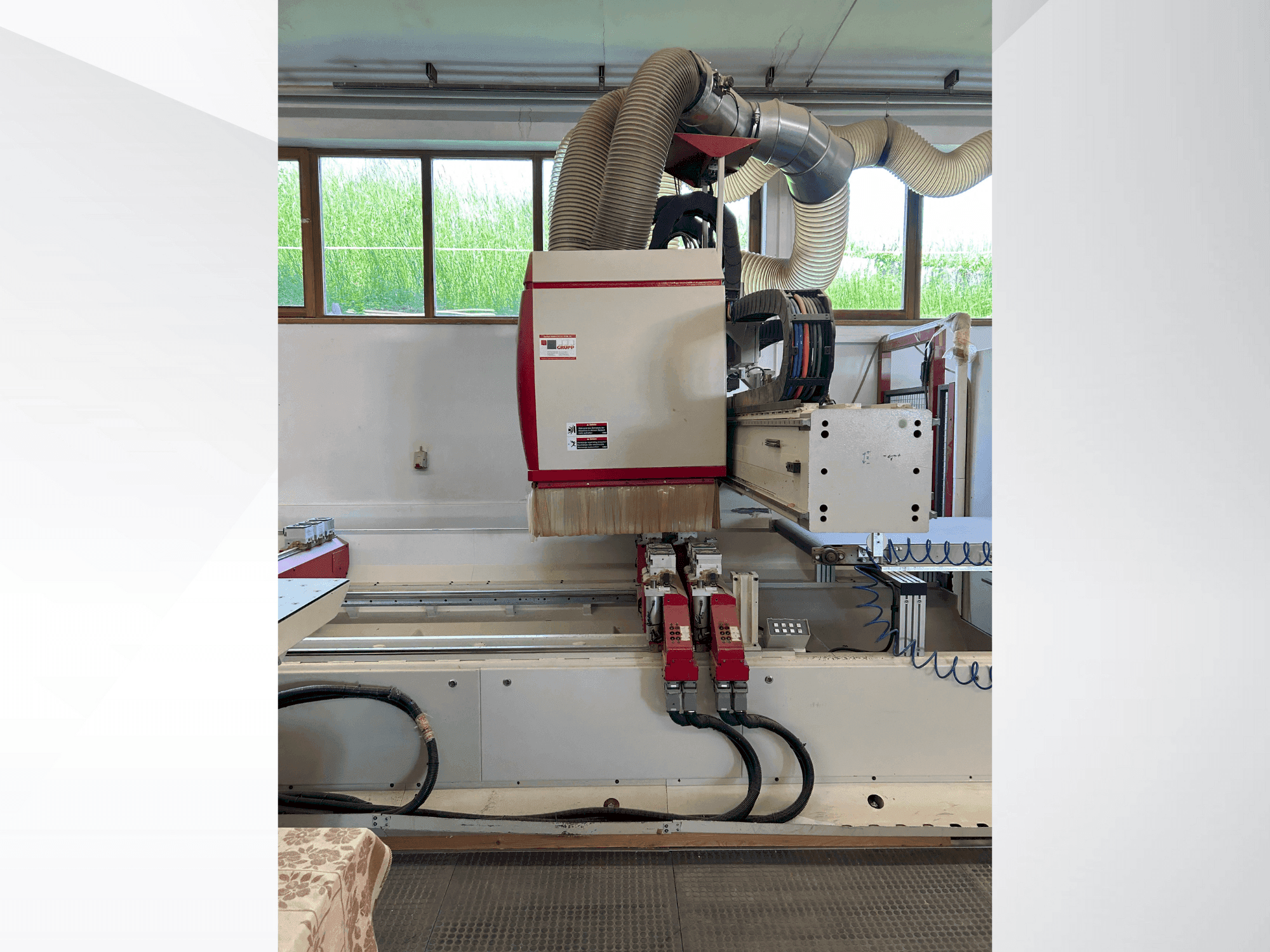 Widok z przodu maszyny IMA BIMA CUT 120/240