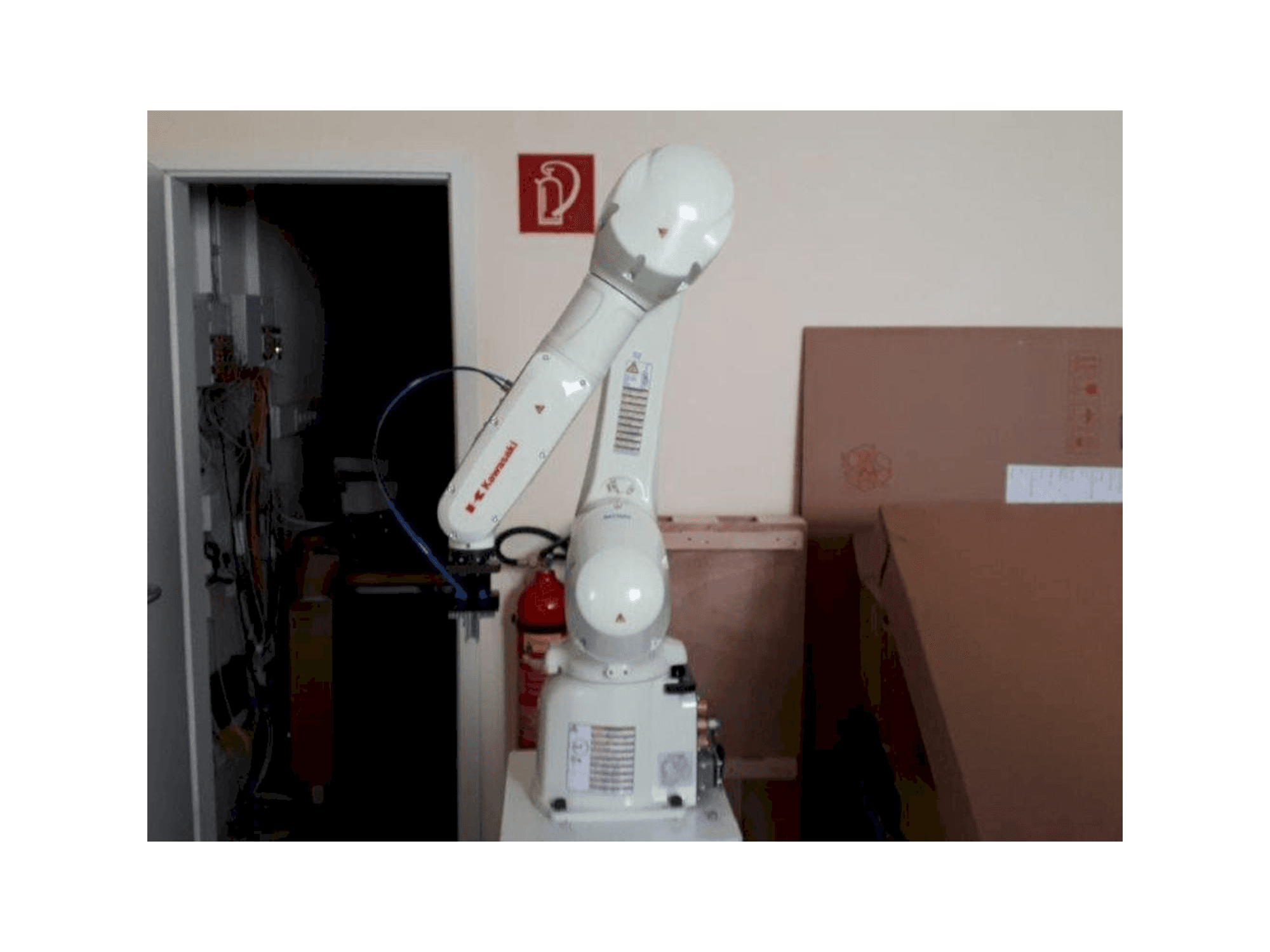 Widok z przodu maszyny Kawasaki RS007L