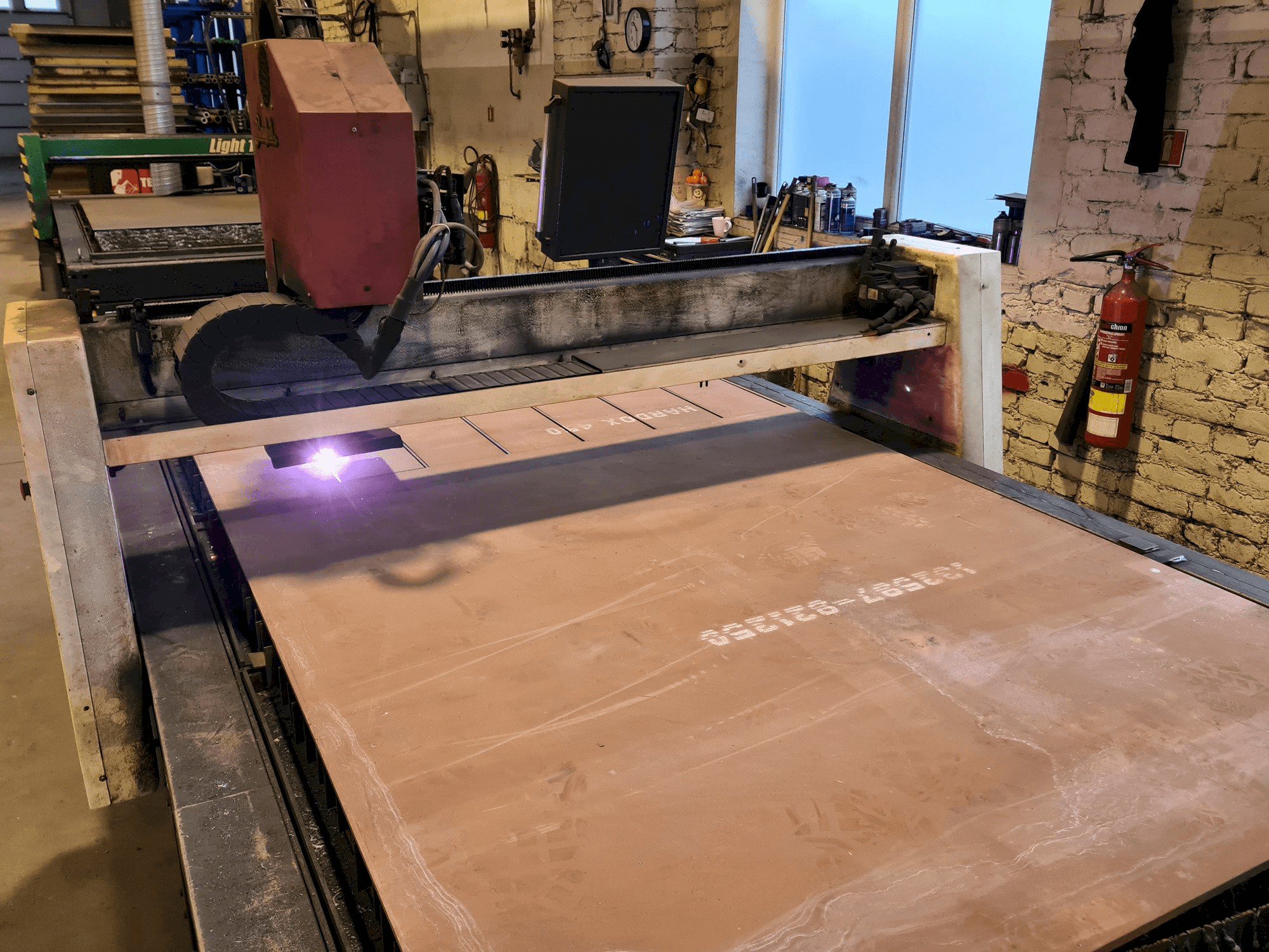 Widok z przodu maszyny Baykal BPH 1503 COMPACT