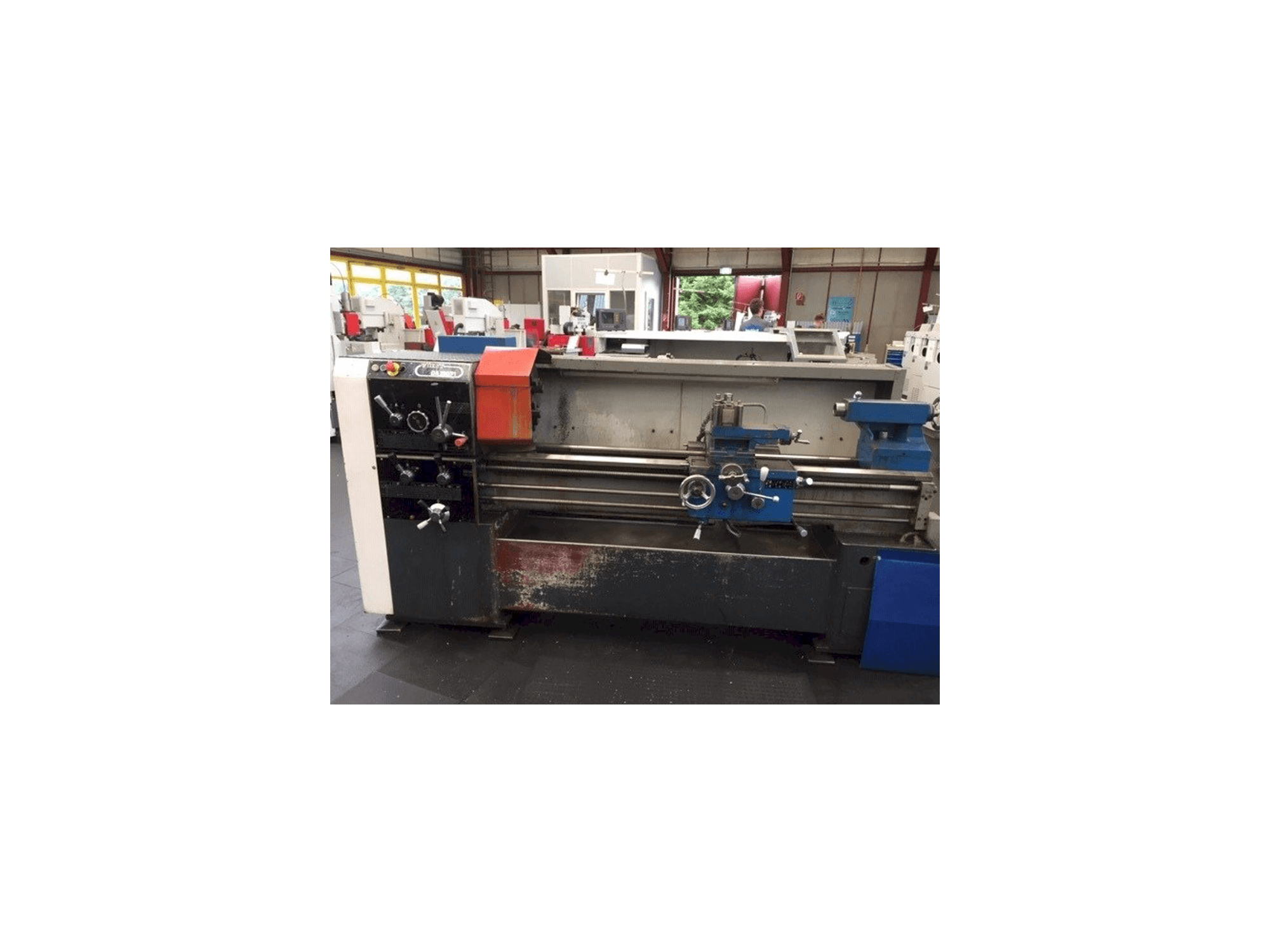 Widok z przodu maszyny Voest Alpine DA 260/71