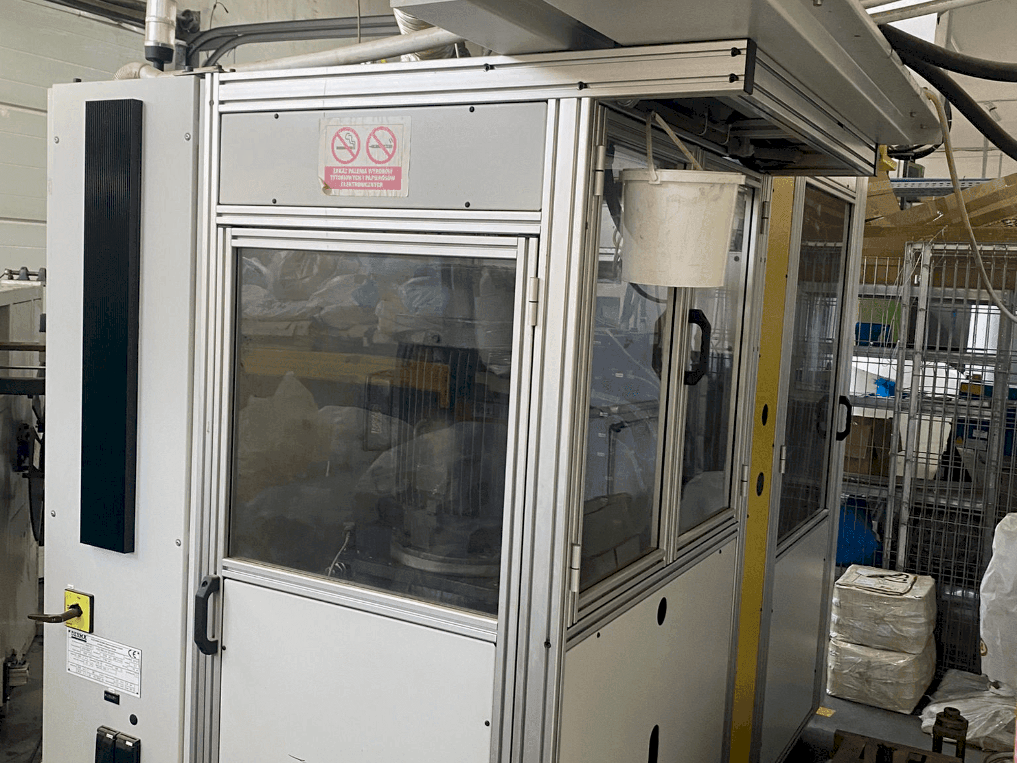 Widok z przodu maszyny Kloeckner Desma D 968.250 ZO S1