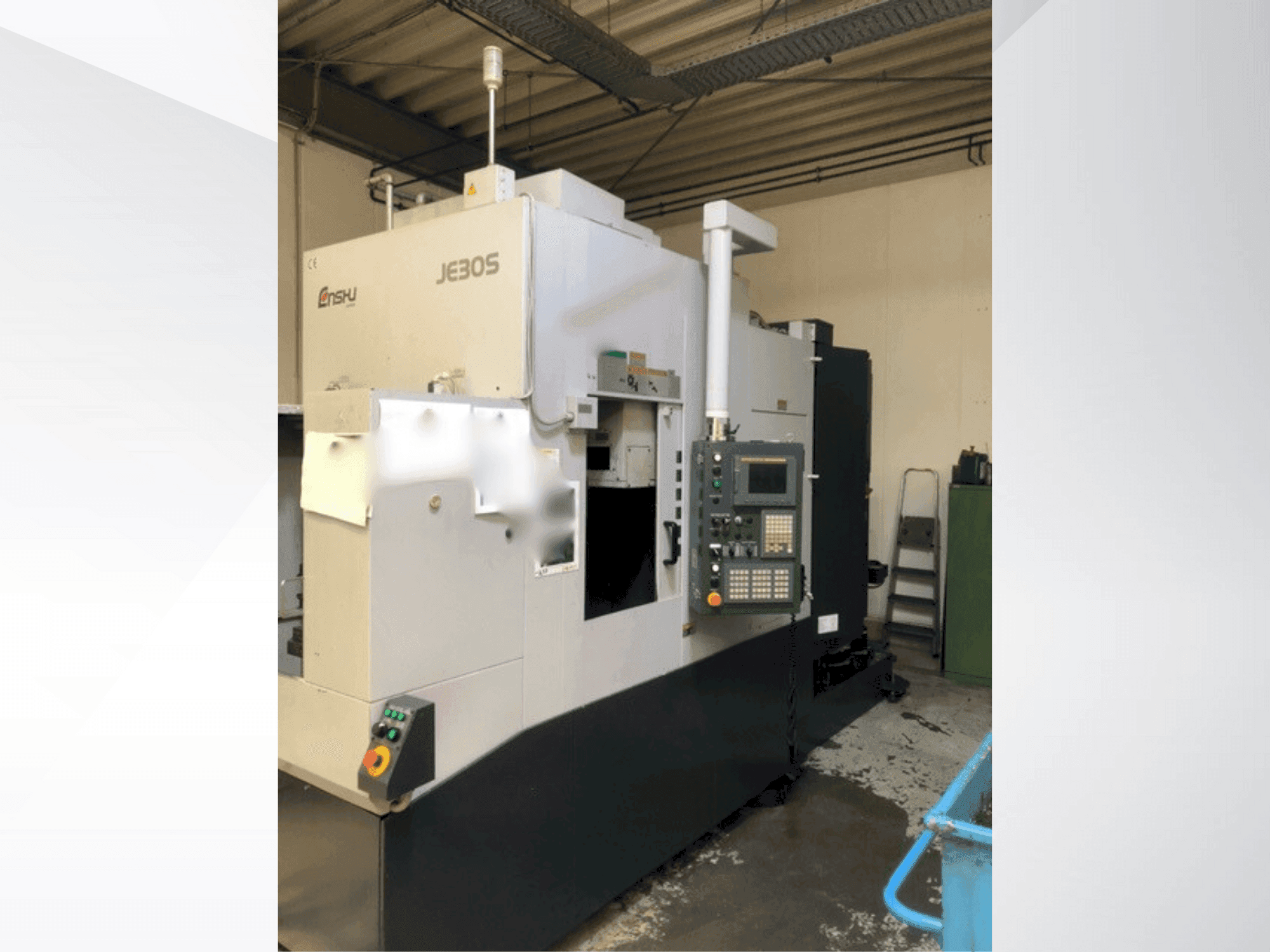 Widok z przodu maszyny Enshu Je30S