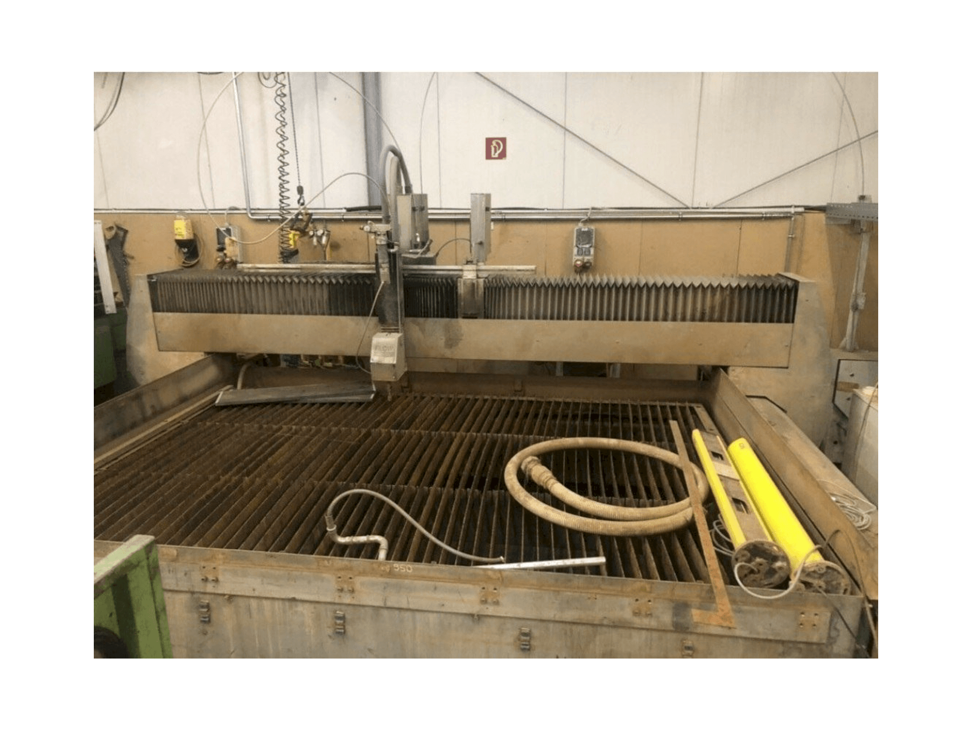 Widok z przodu maszyny Flow WMCE-3020