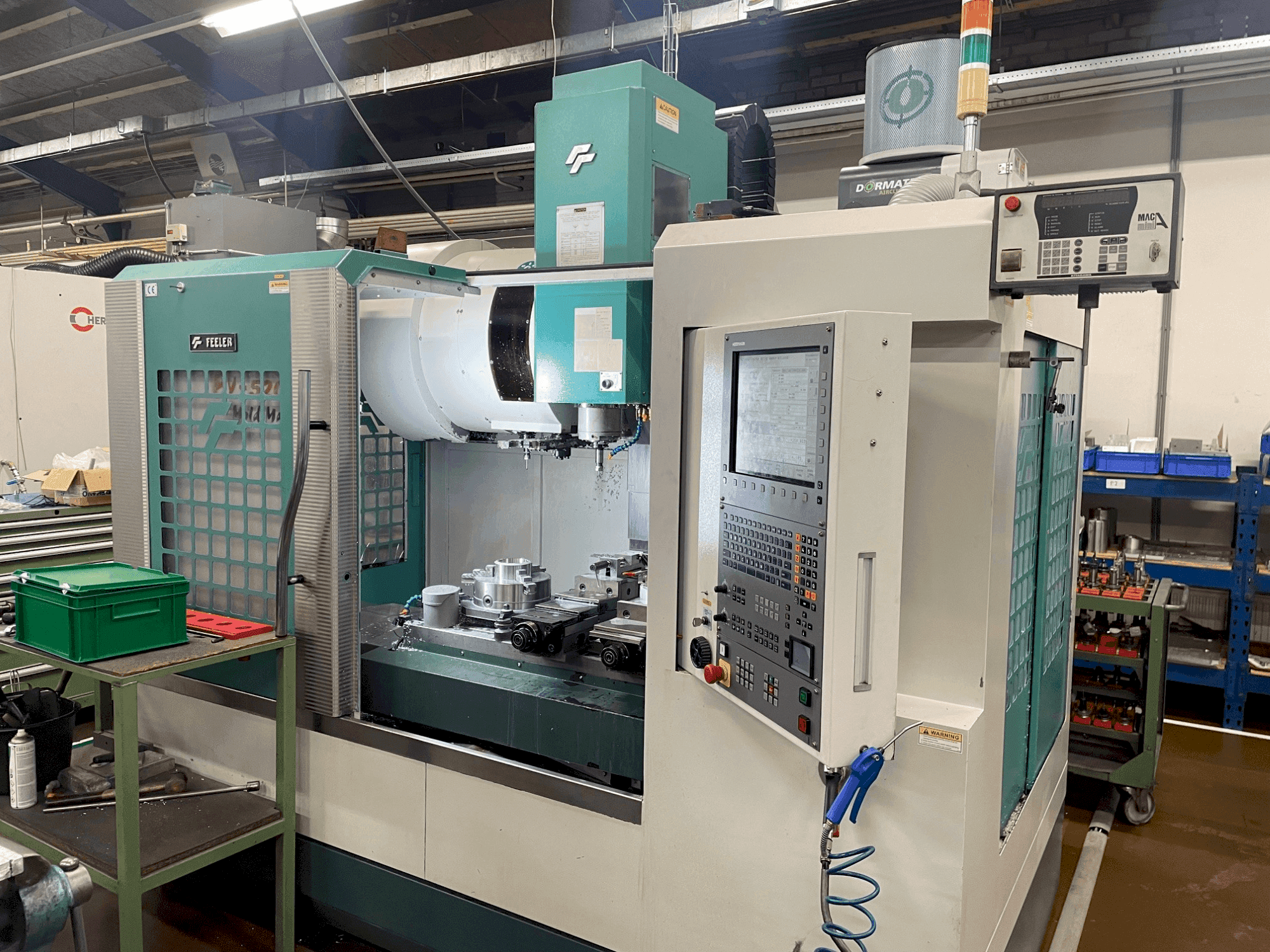 Widok z przodu maszyny Feeler EV-520 plus A