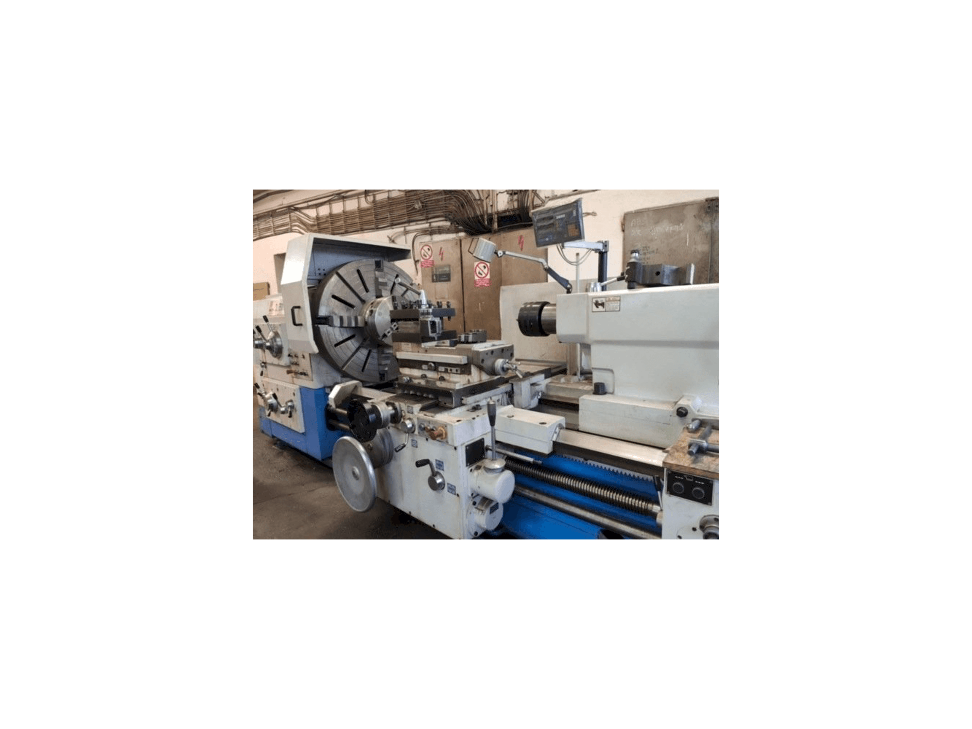 Widok z przodu maszyny KNUTH DL E Heavy 500/1500