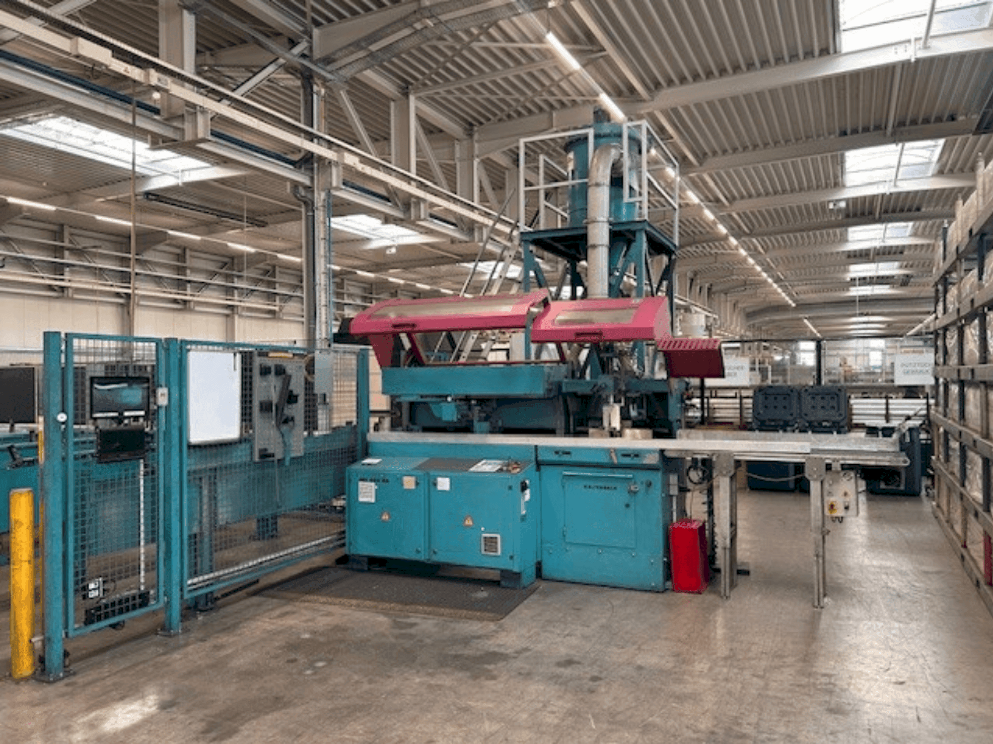 Widok z przodu maszyny KALTENBACH SKL 450 NA