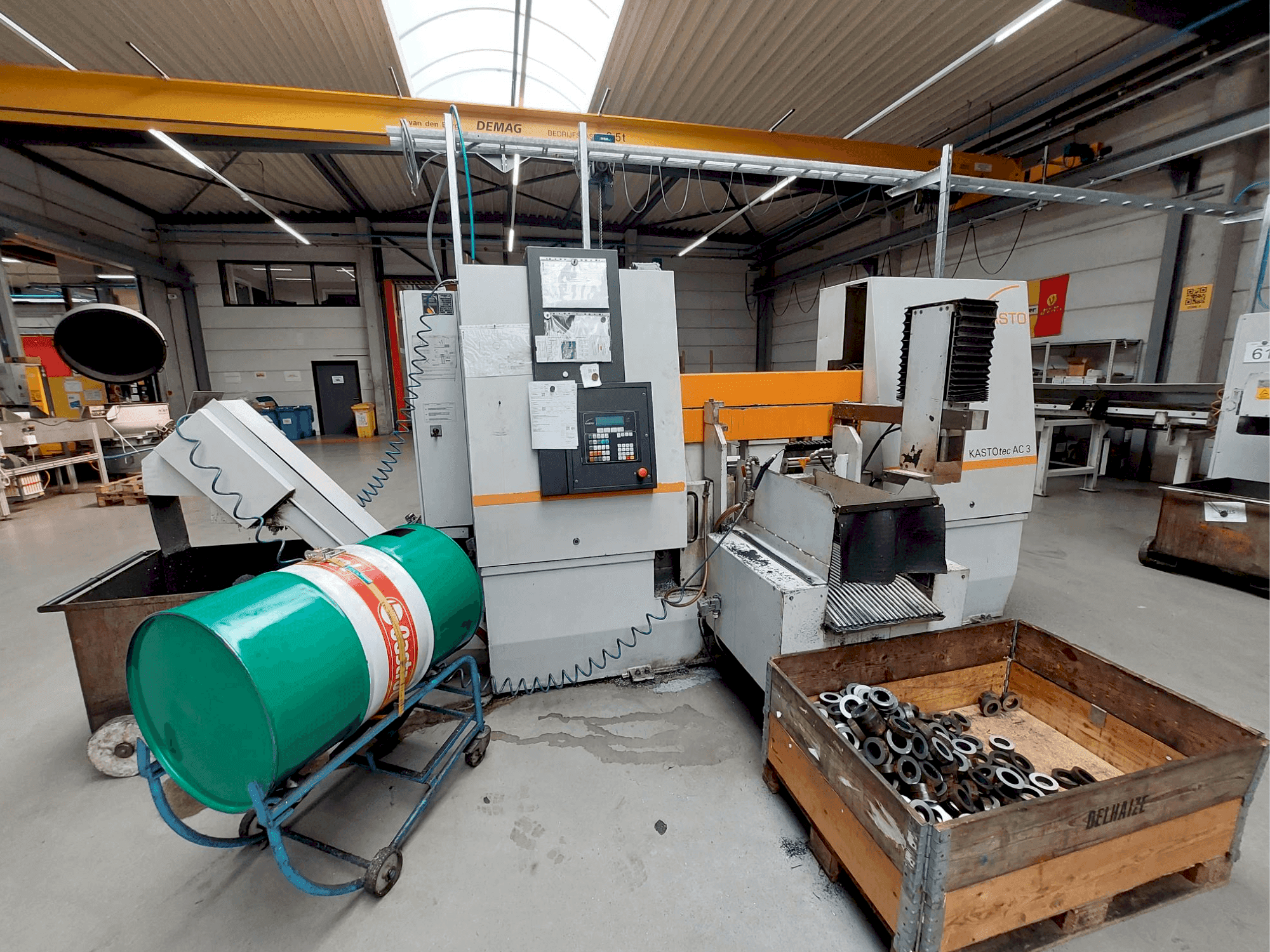 Widok z przodu maszyny KASTO tec A3